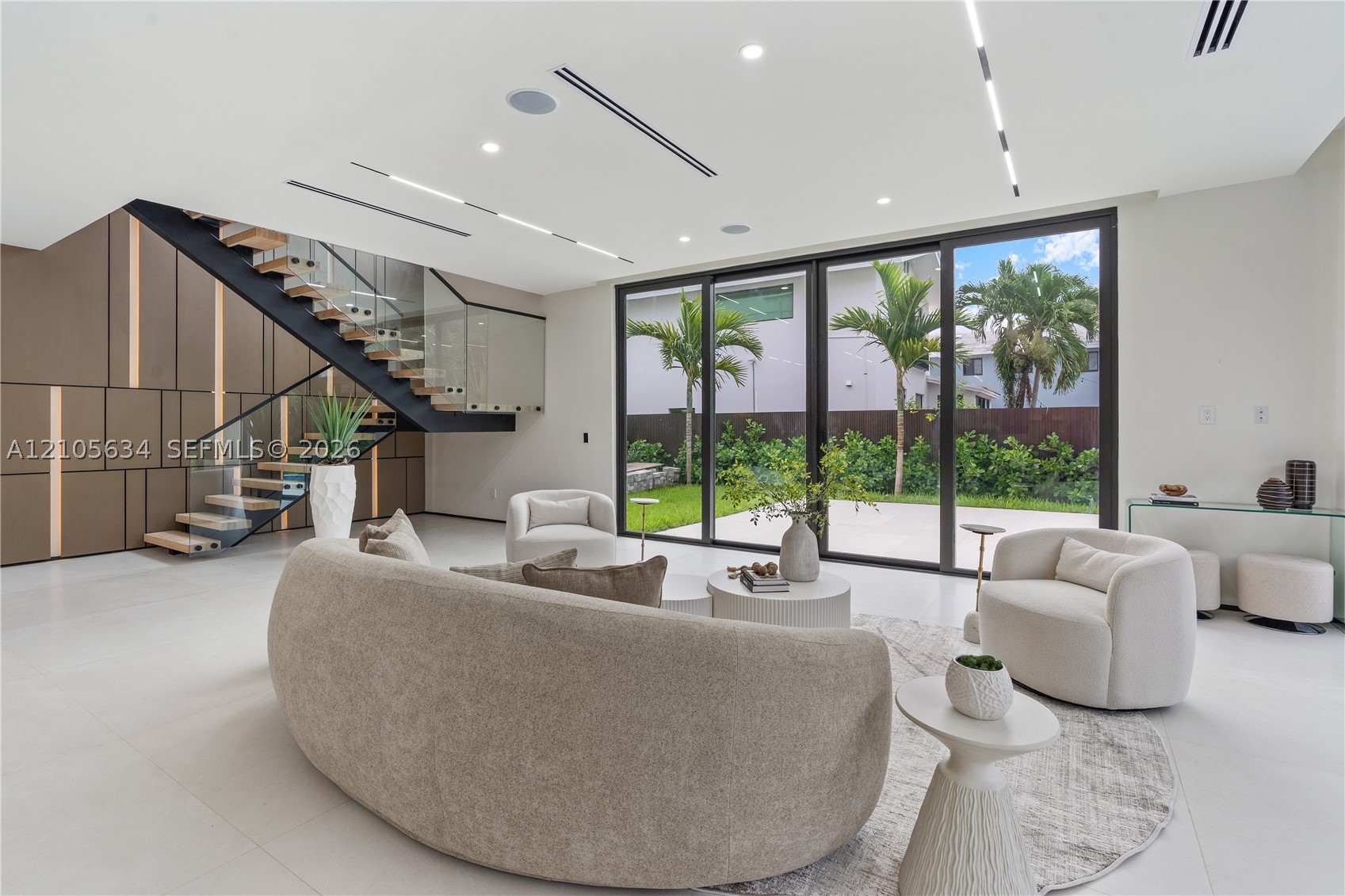 623 NE 16th Ter Fort Lauderdale, FL 33304