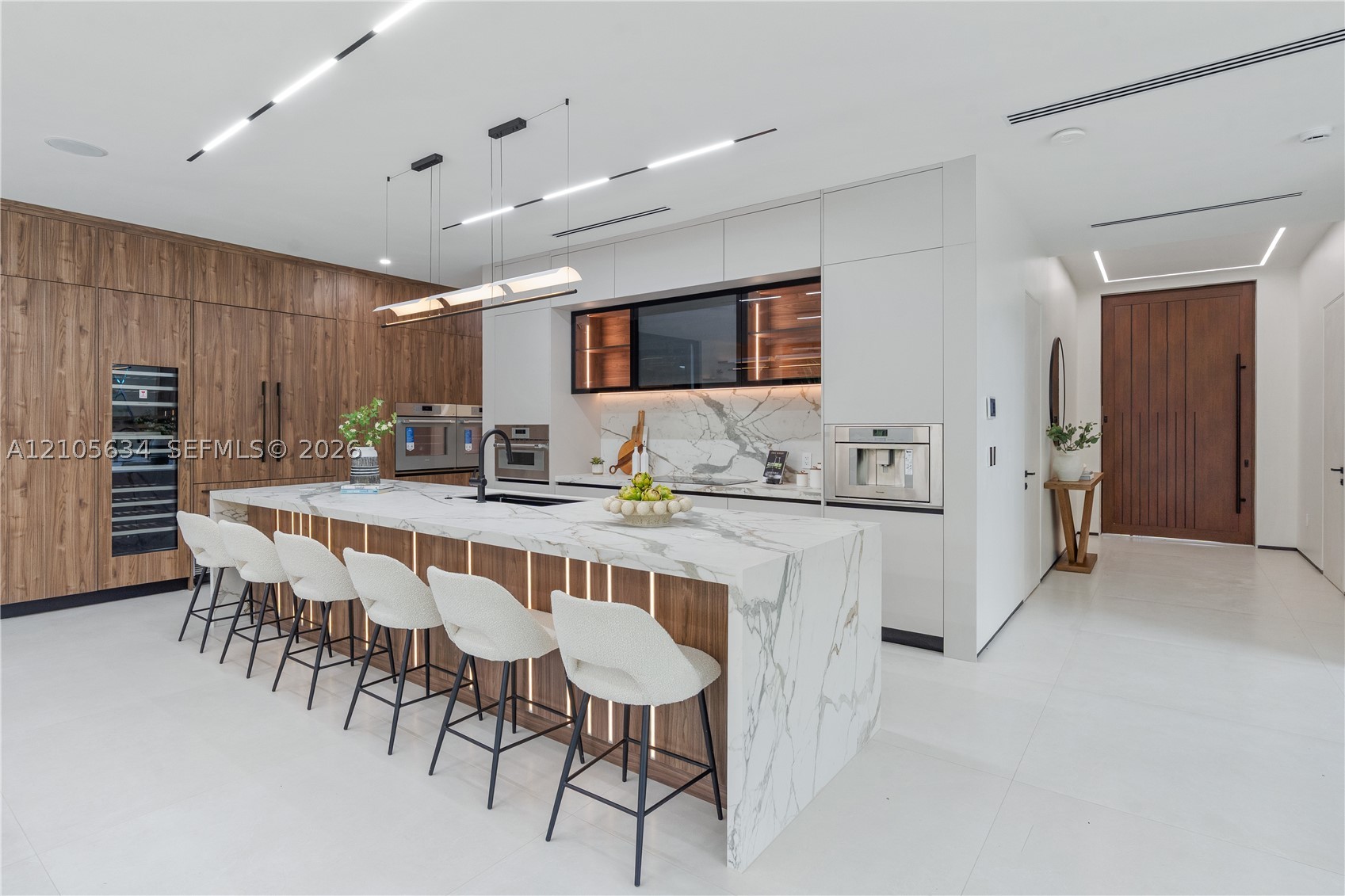623 NE 16th Ter Fort Lauderdale, FL 33304