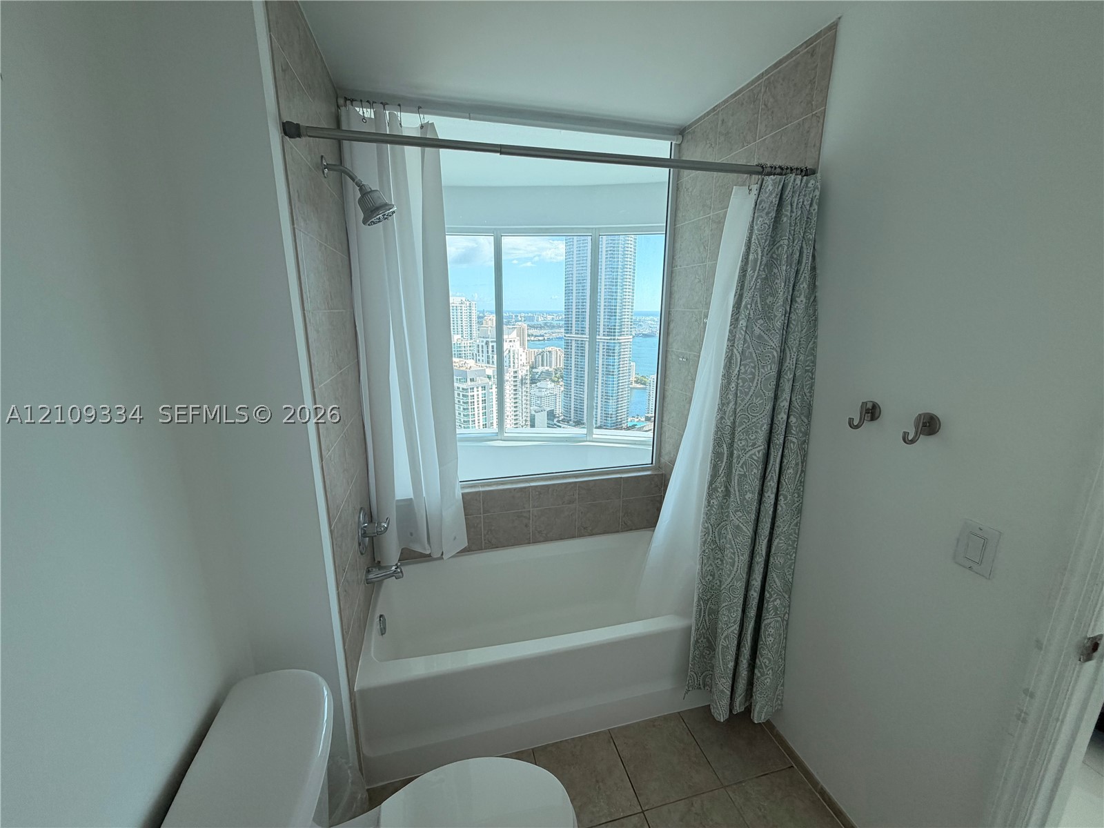 60 SW 13th St #5216 Miami, FL 33130