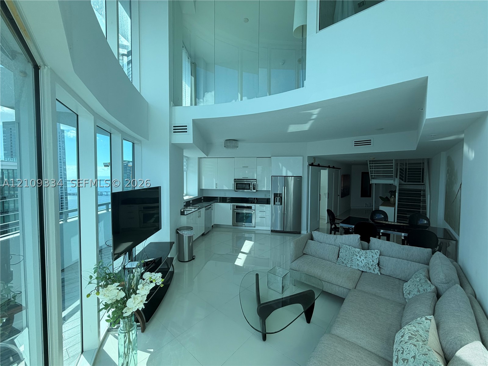 60 SW 13th St #5216 Miami, FL 33130