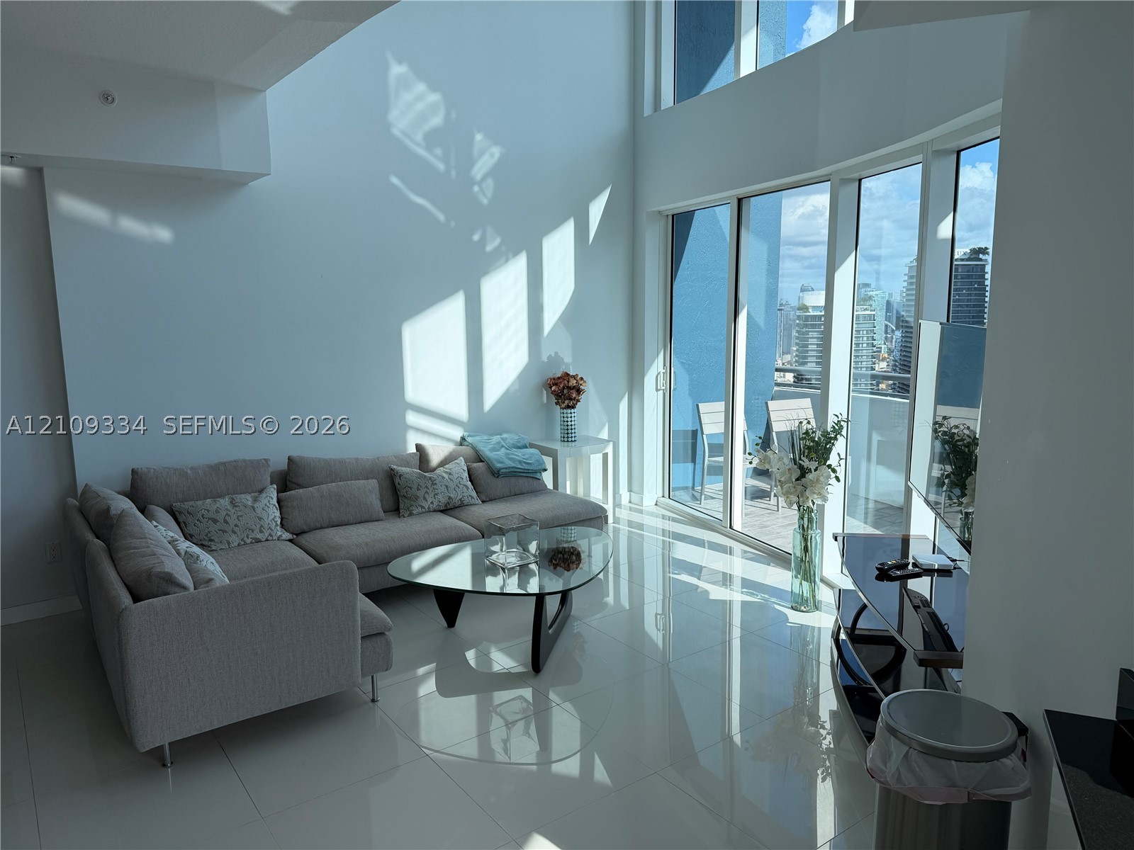 60 SW 13th St #5216 Miami, FL 33130