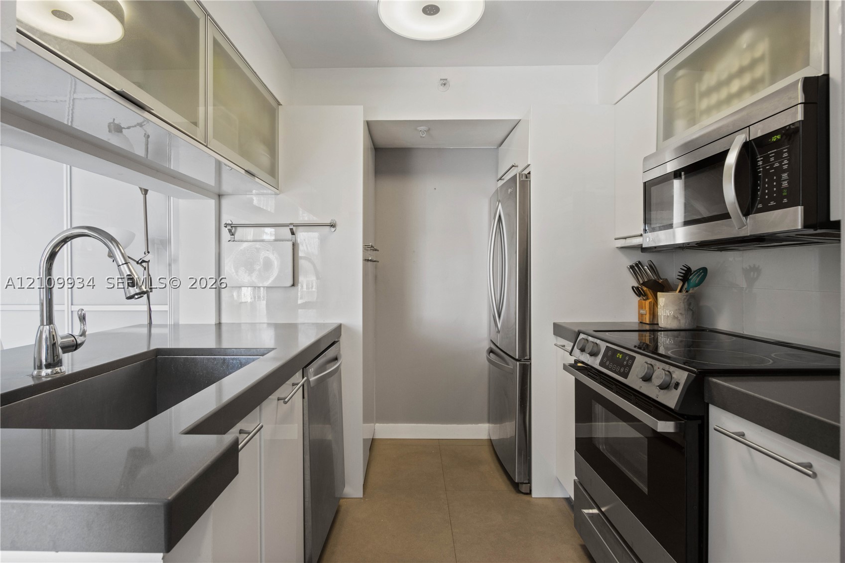 80 S Shore Dr #205 Miami Beach, FL 33141