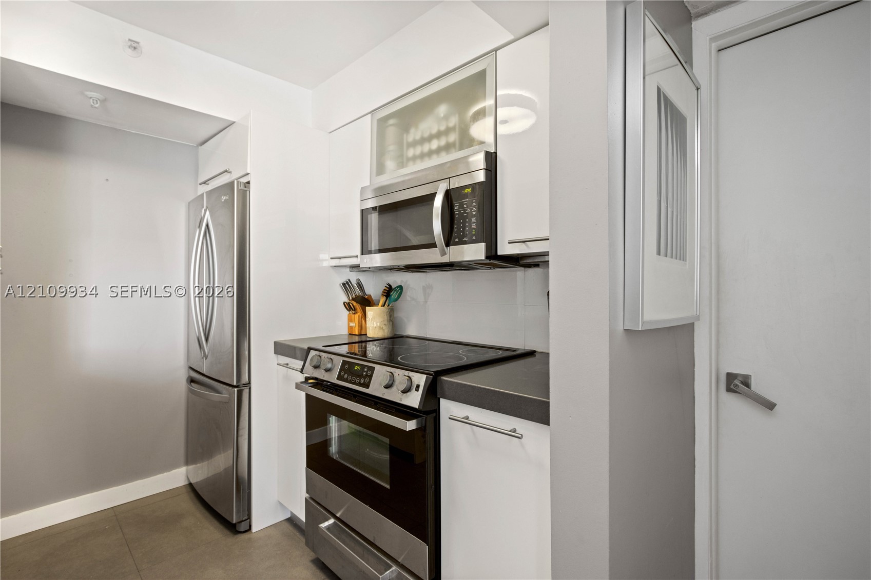 80 S Shore Dr #205 Miami Beach, FL 33141
