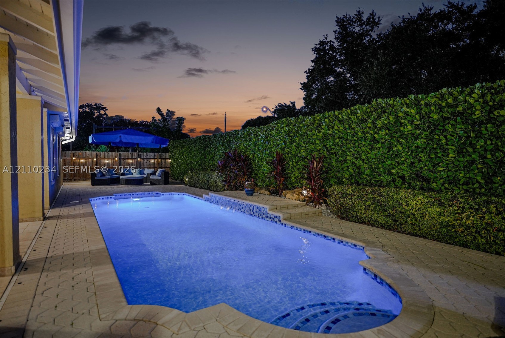 8601 SW 82nd Ter Miami, FL 33143