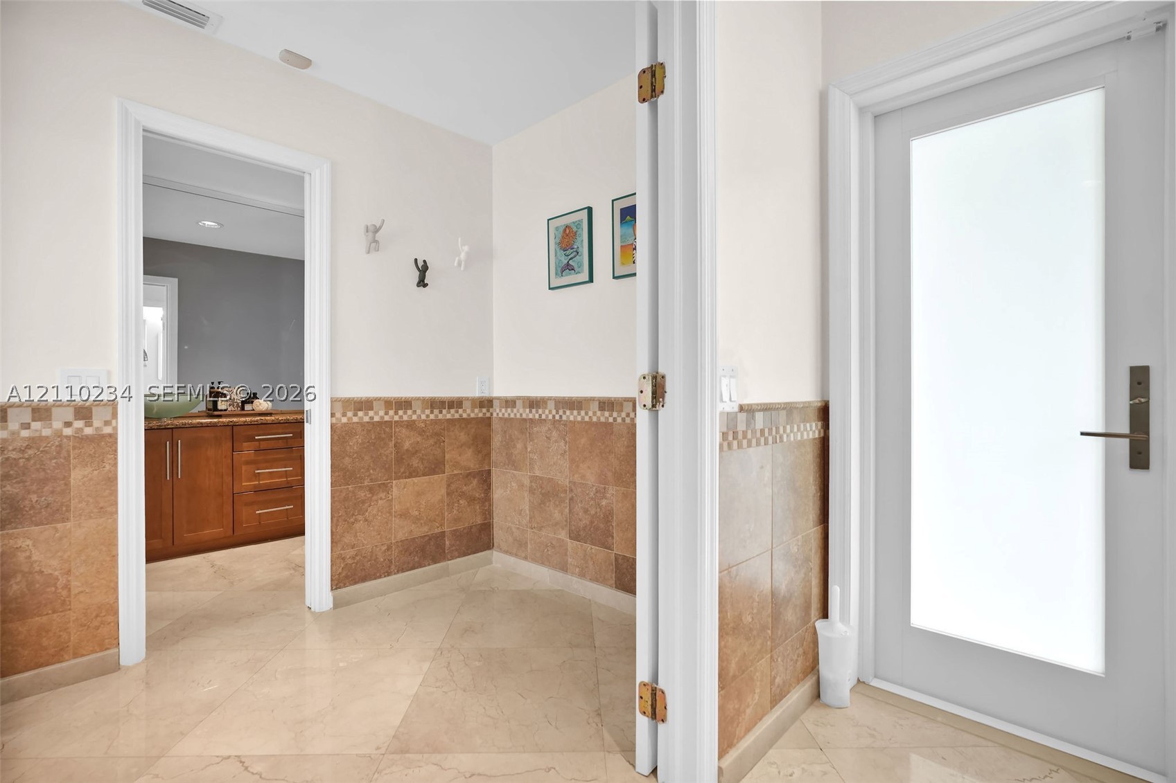 8601 SW 82nd Ter Miami, FL 33143