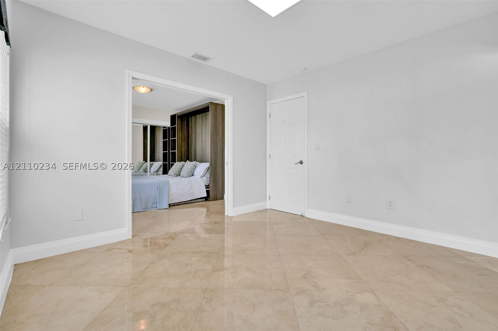 8601 SW 82nd Ter Miami, FL 33143