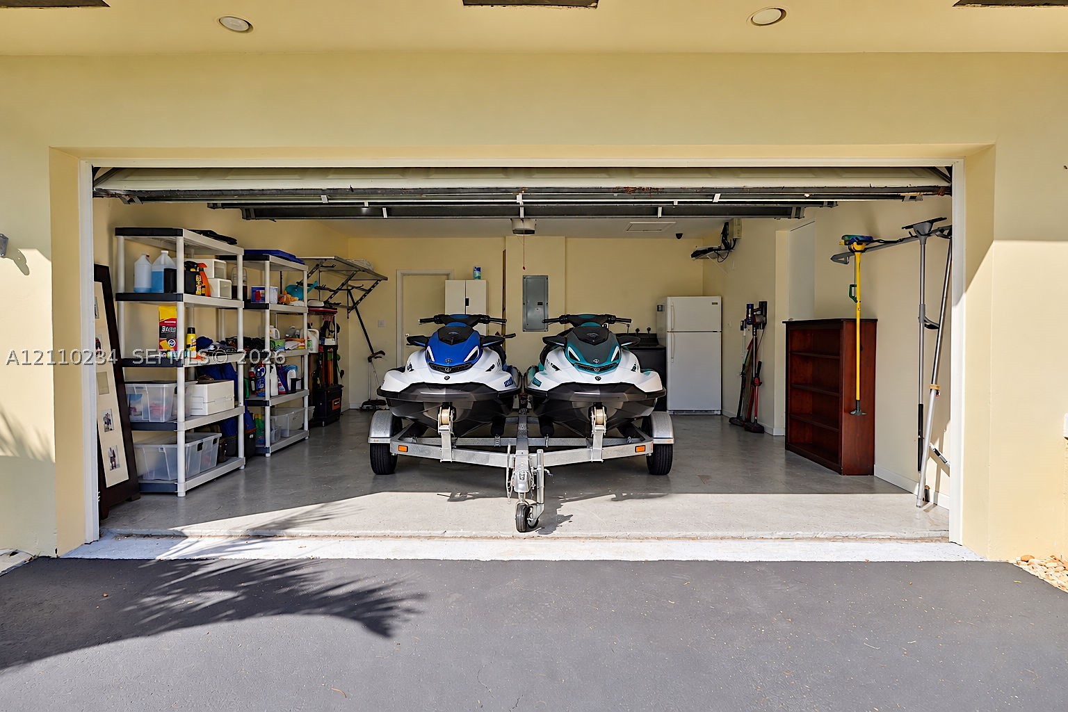8601 SW 82nd Ter Miami, FL 33143