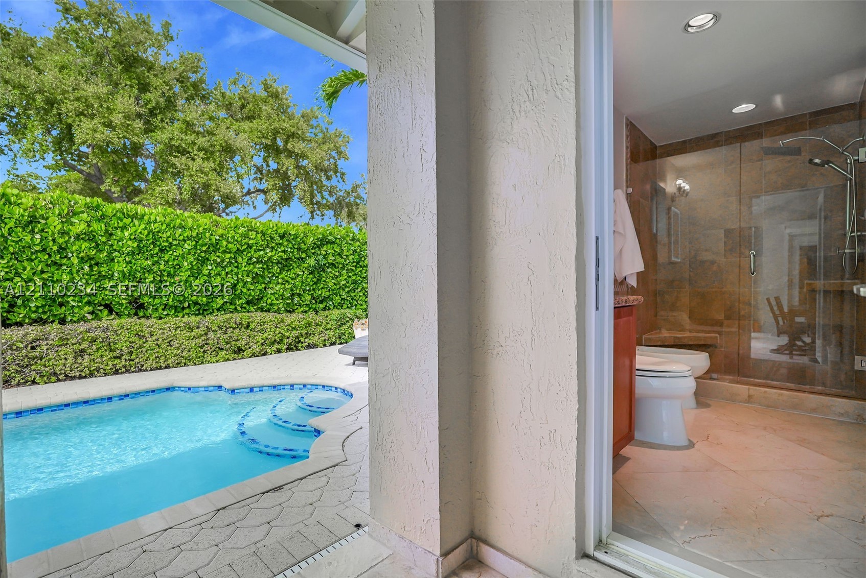 8601 SW 82nd Ter Miami, FL 33143