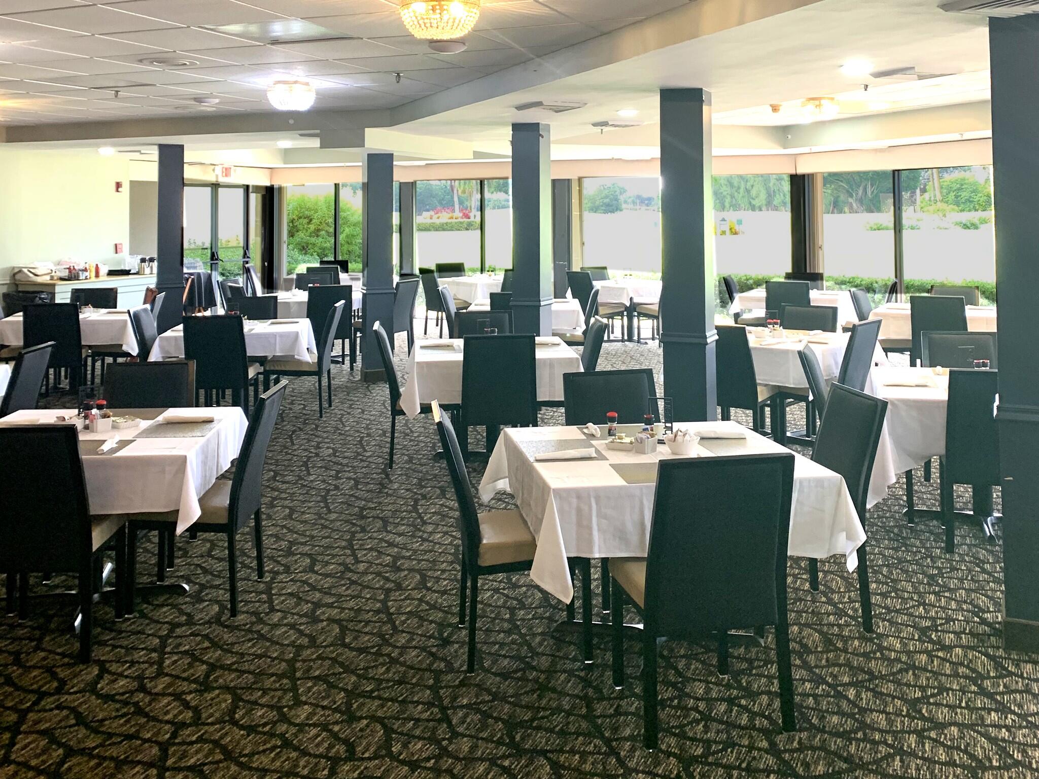 8921 S Hollybrook #209 Pembroke Pines, FL 33025