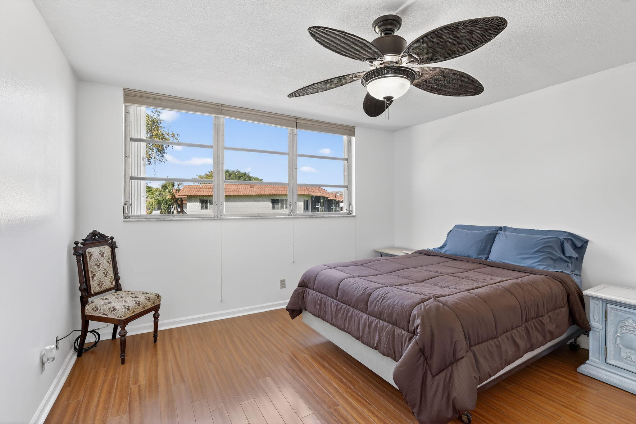 8921 S Hollybrook #209 Pembroke Pines, FL 33025