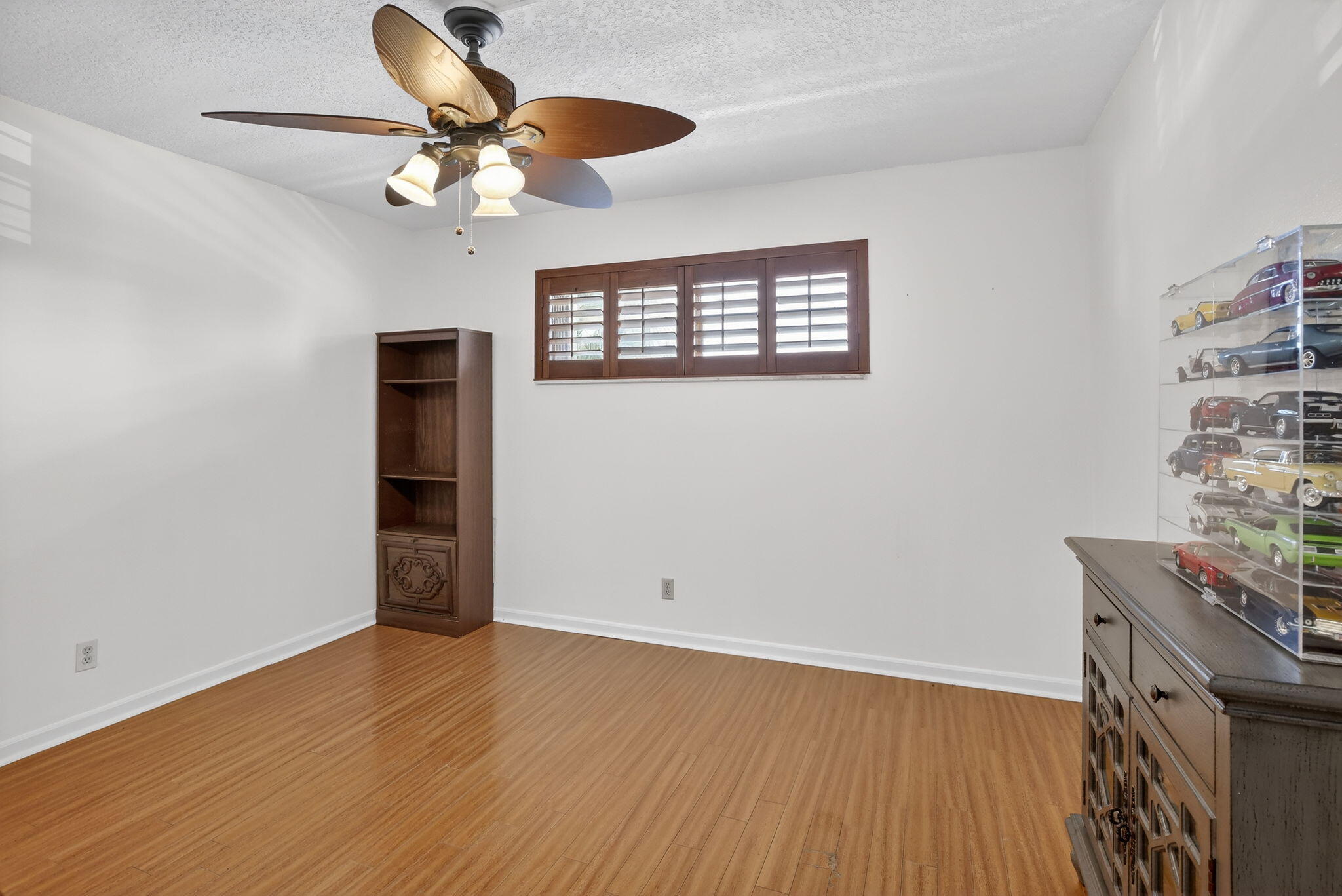 8921 S Hollybrook #209 Pembroke Pines, FL 33025