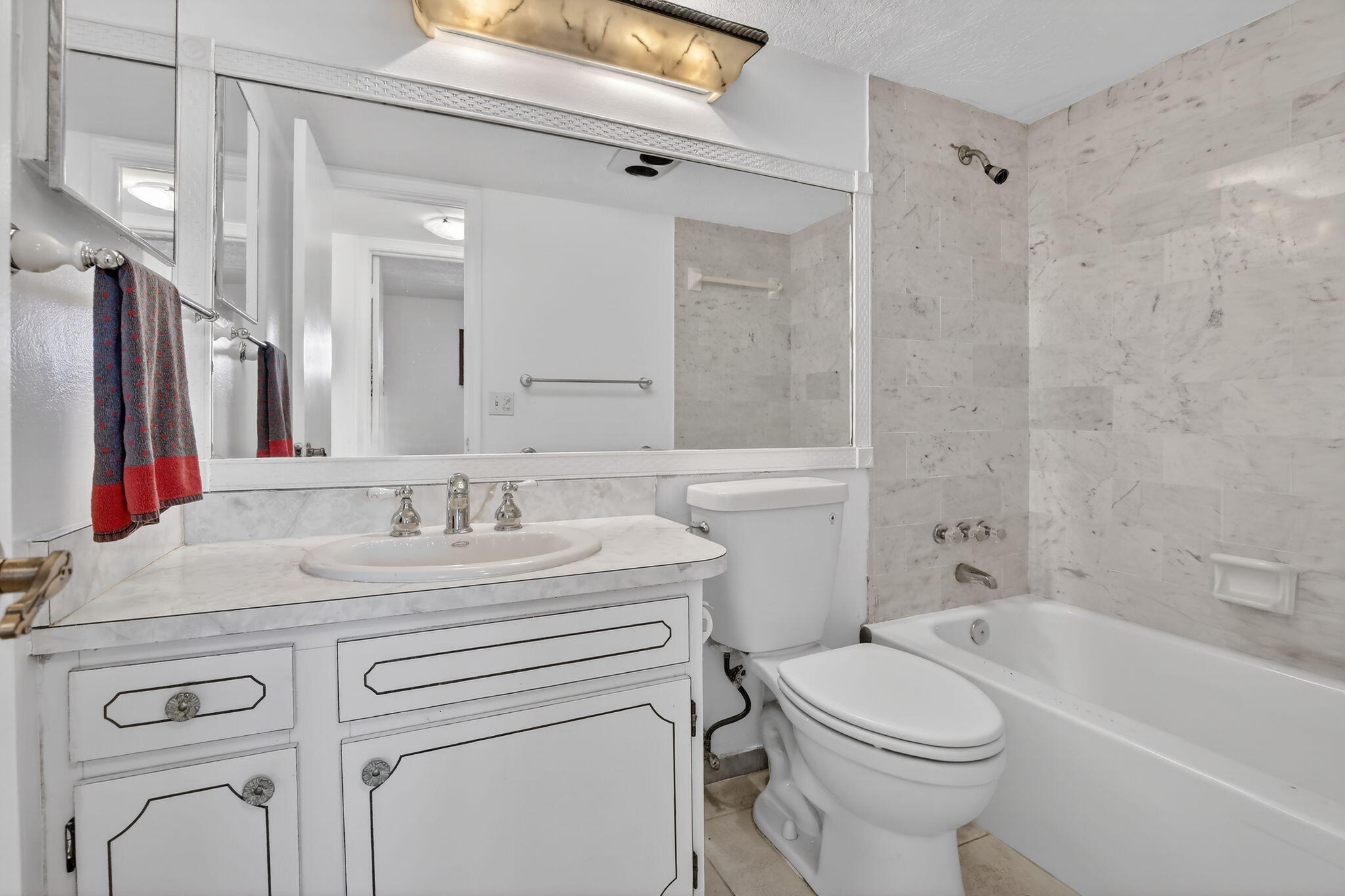 8921 S Hollybrook #209 Pembroke Pines, FL 33025