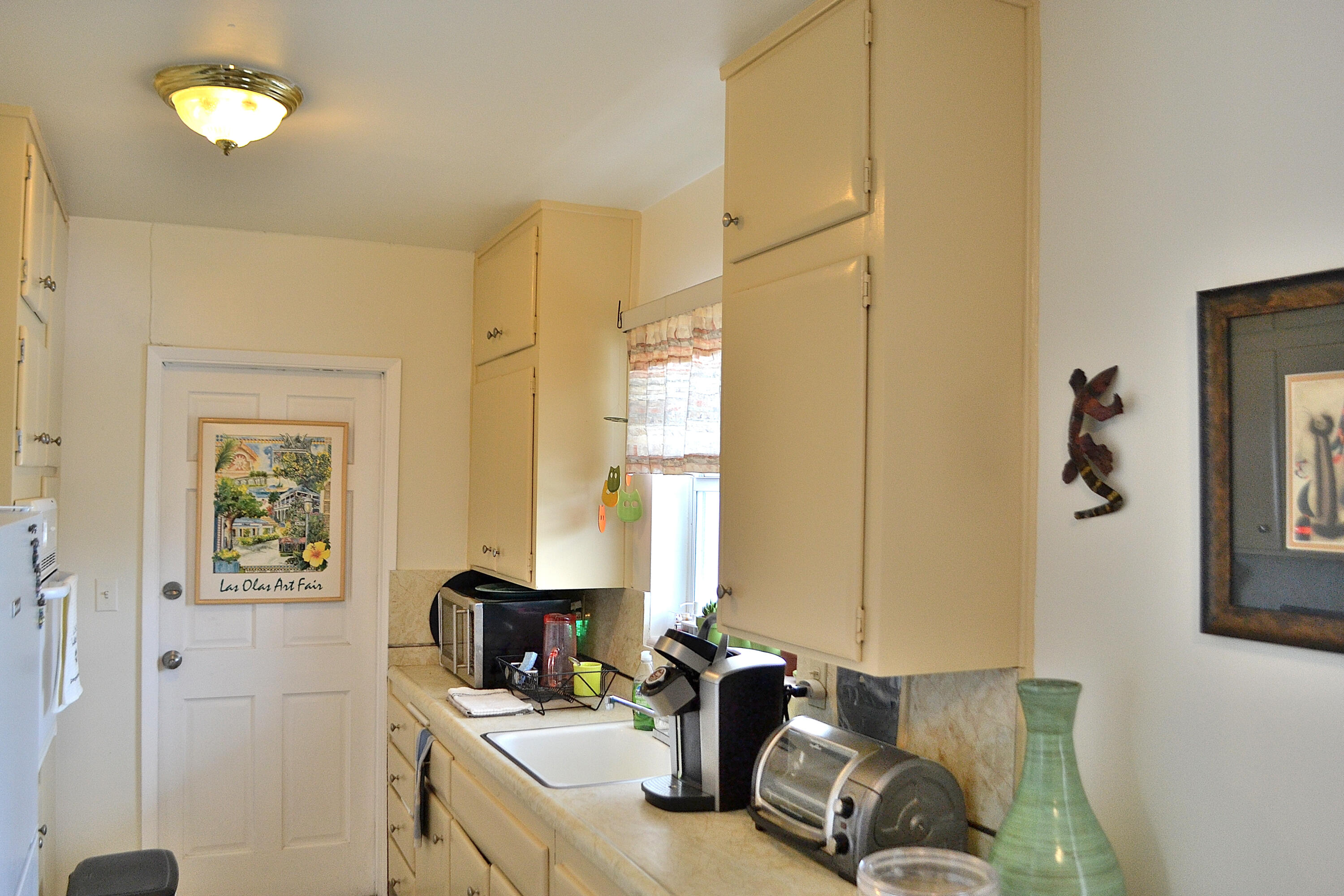 2633 Middle Riv #1-6 Fort Lauderdale, FL 0