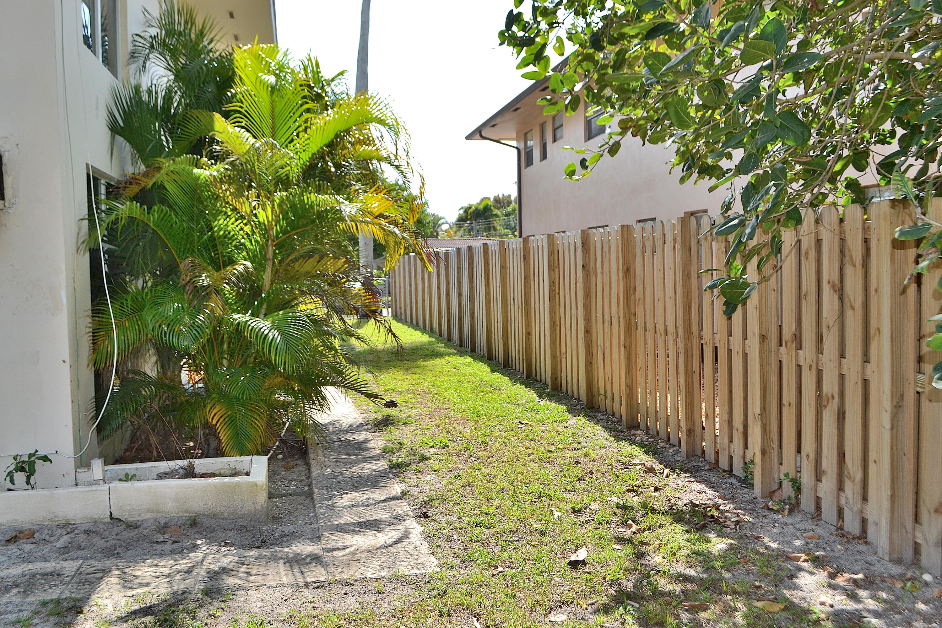 2633 Middle Riv #1-6 Fort Lauderdale, FL 0