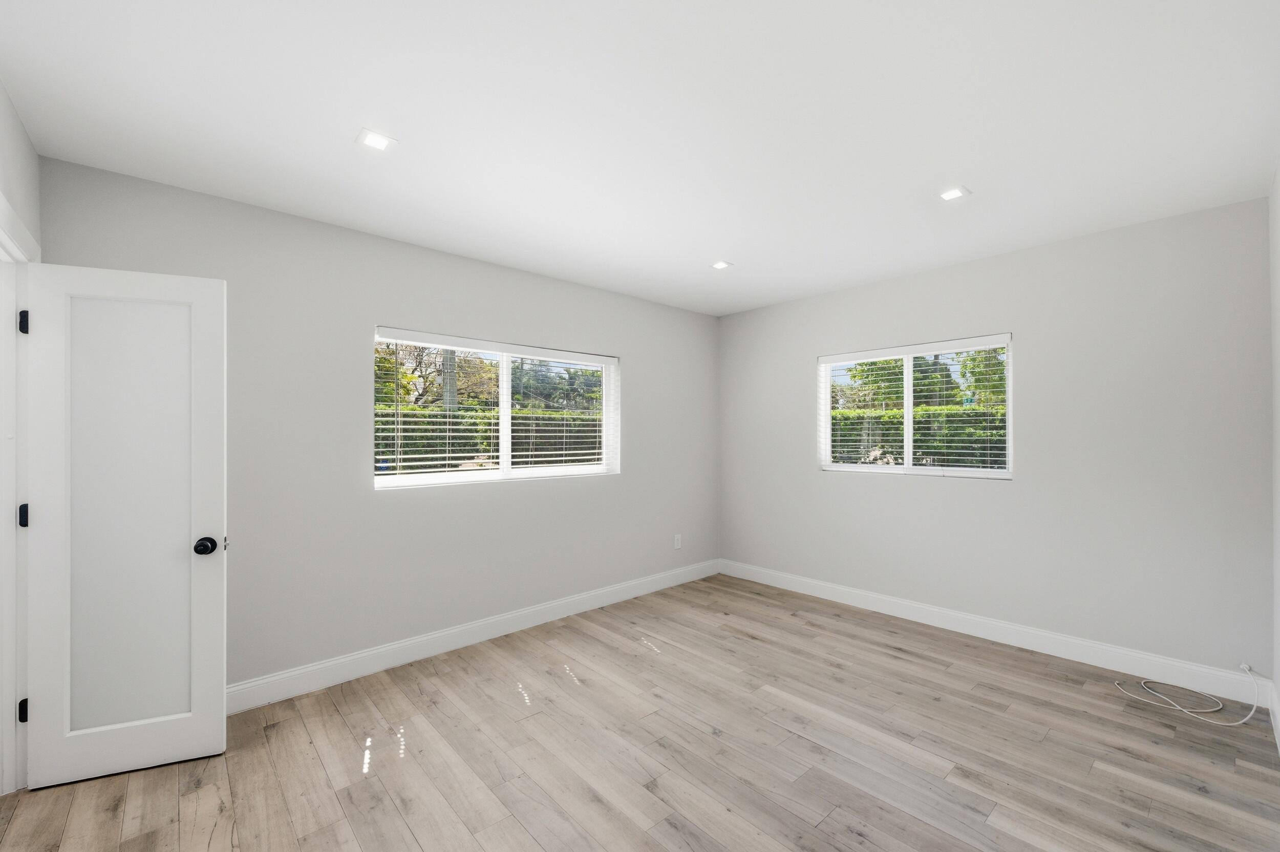 1770 SW 17th Miami, FL 33145