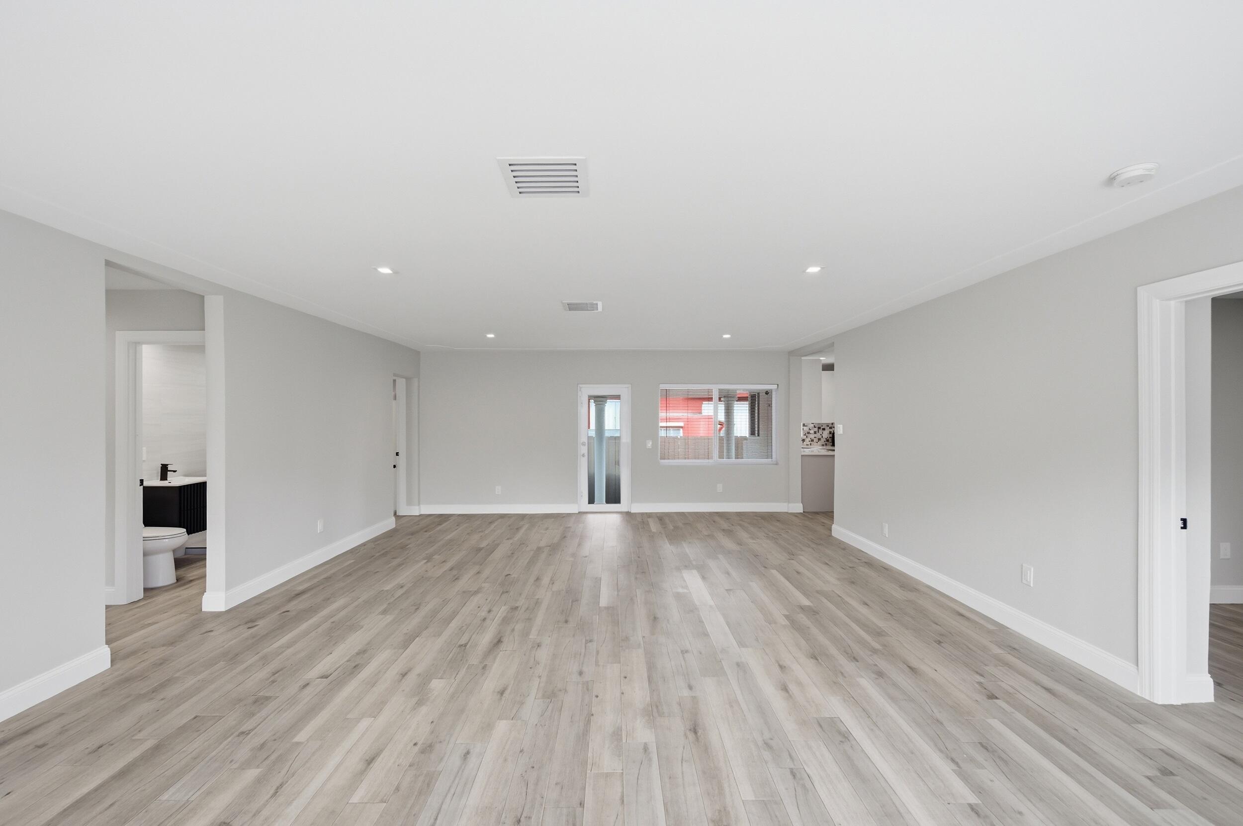 1770 SW 17th Miami, FL 33145