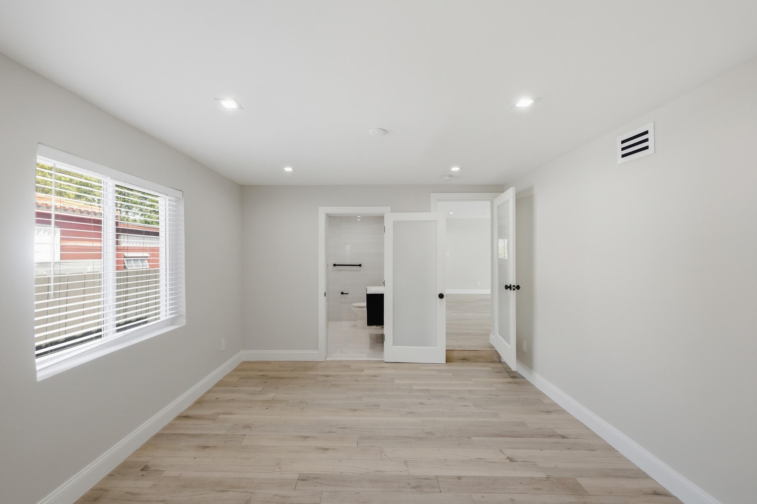 1770 SW 17th Miami, FL 33145