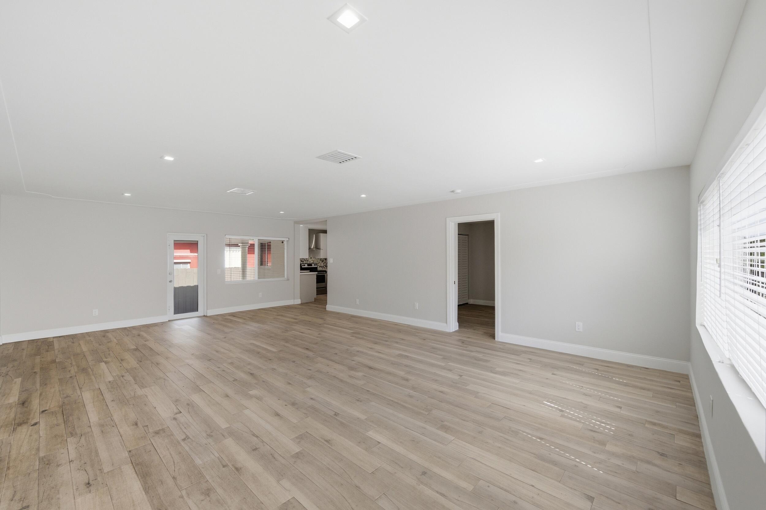 1770 SW 17th Miami, FL 33145