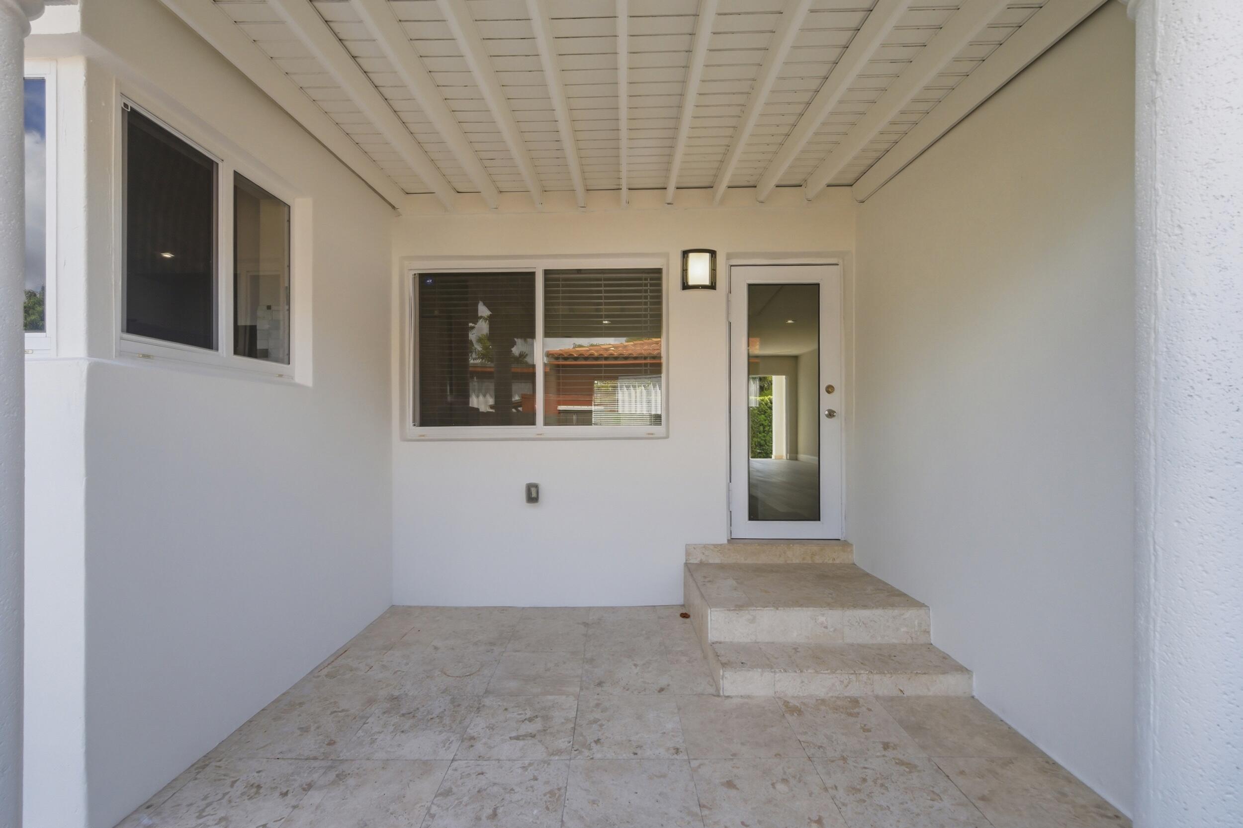 1770 SW 17th Miami, FL 33145