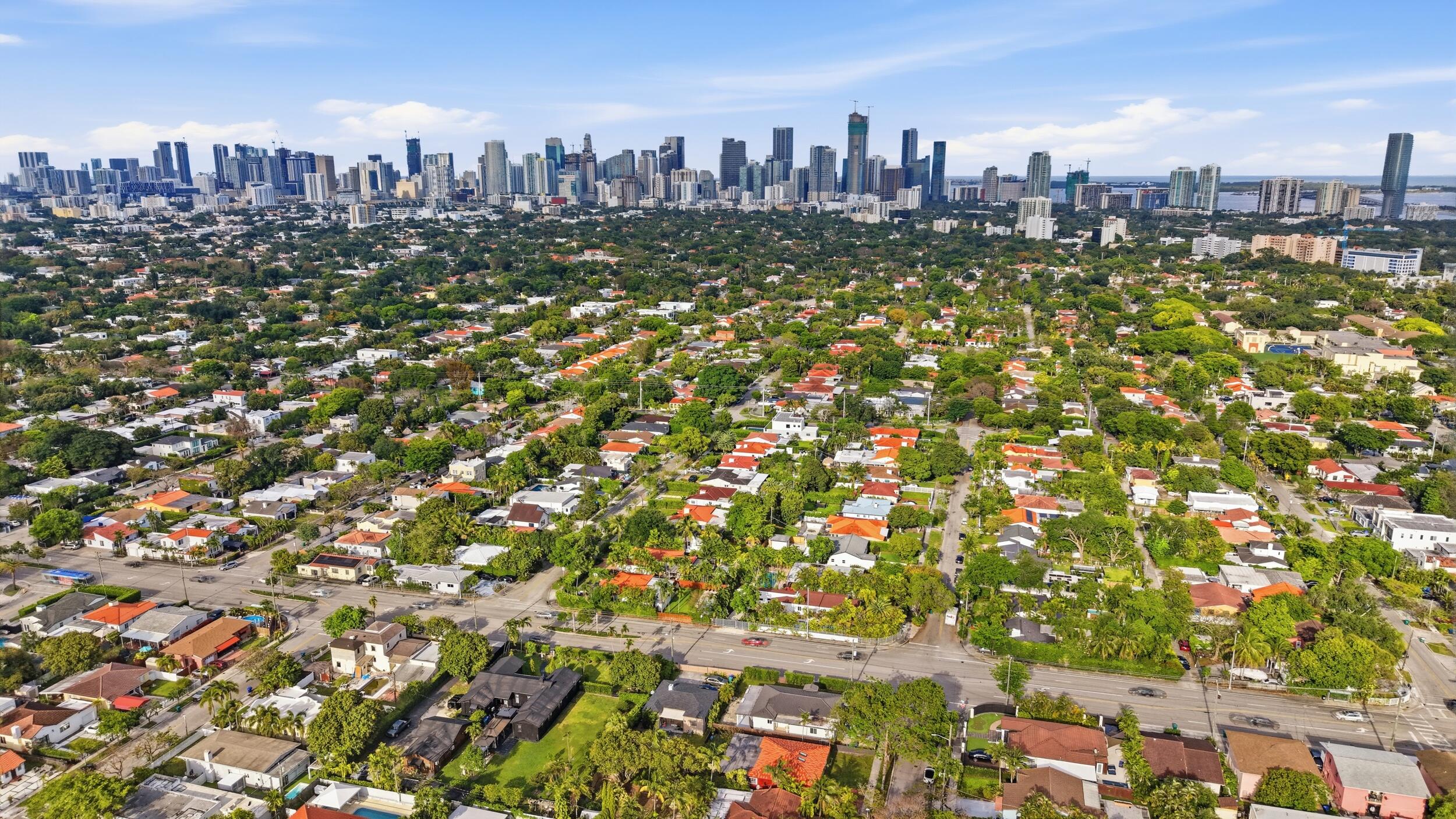 1770 SW 17th Miami, FL 33145