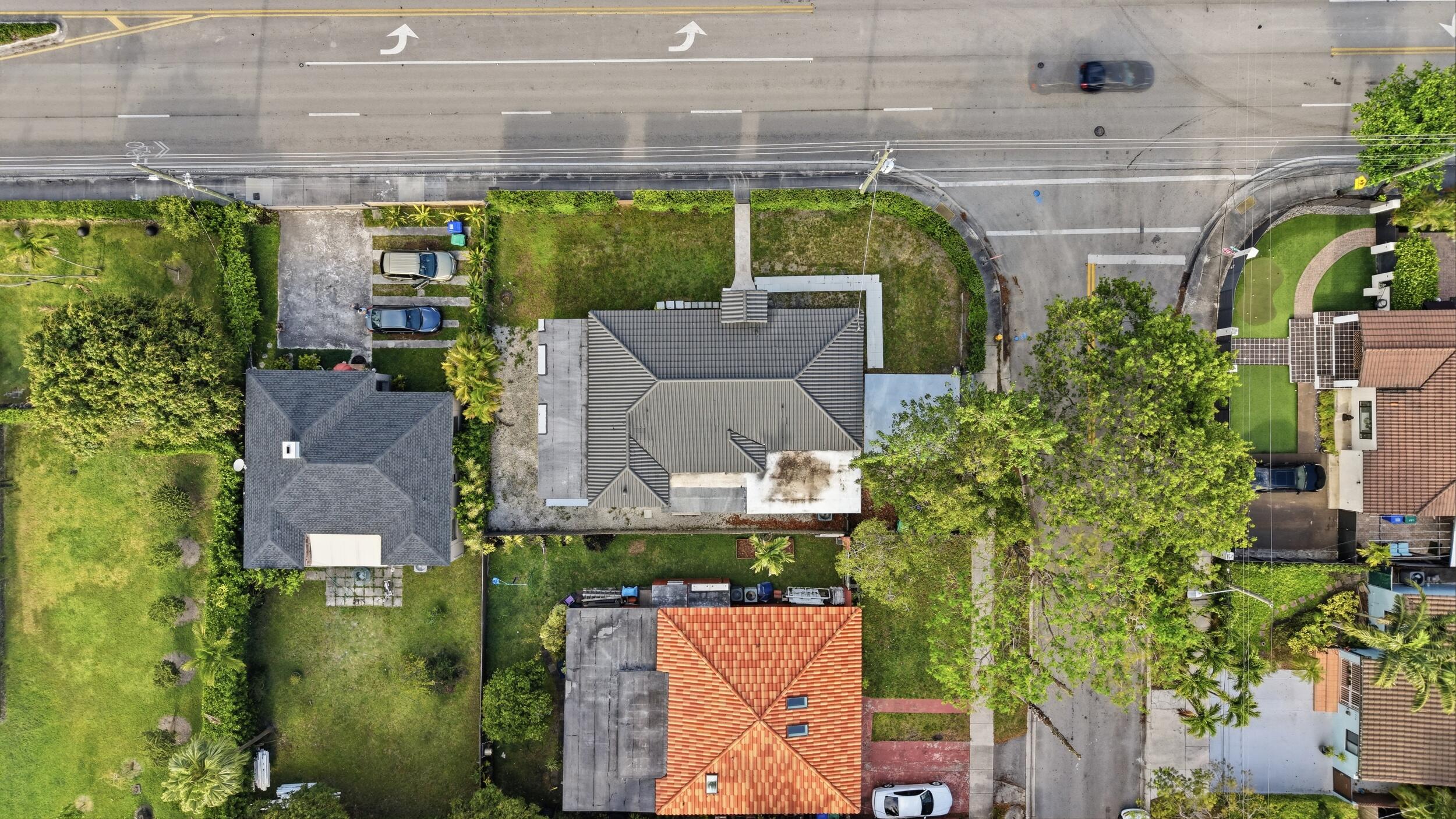 1770 SW 17th Miami, FL 33145