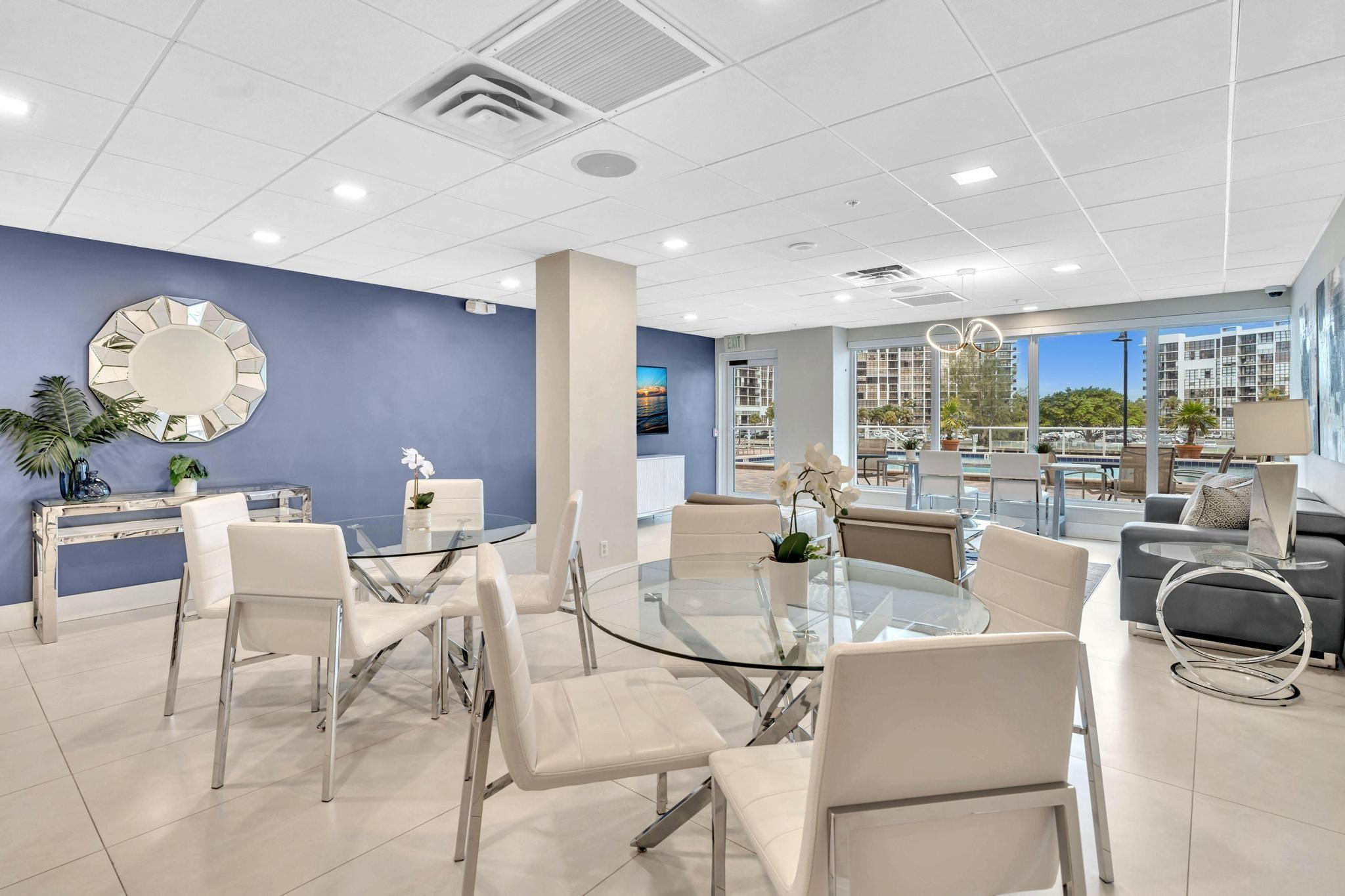 3000 S Ocean #714 Hollywood, FL 33019
