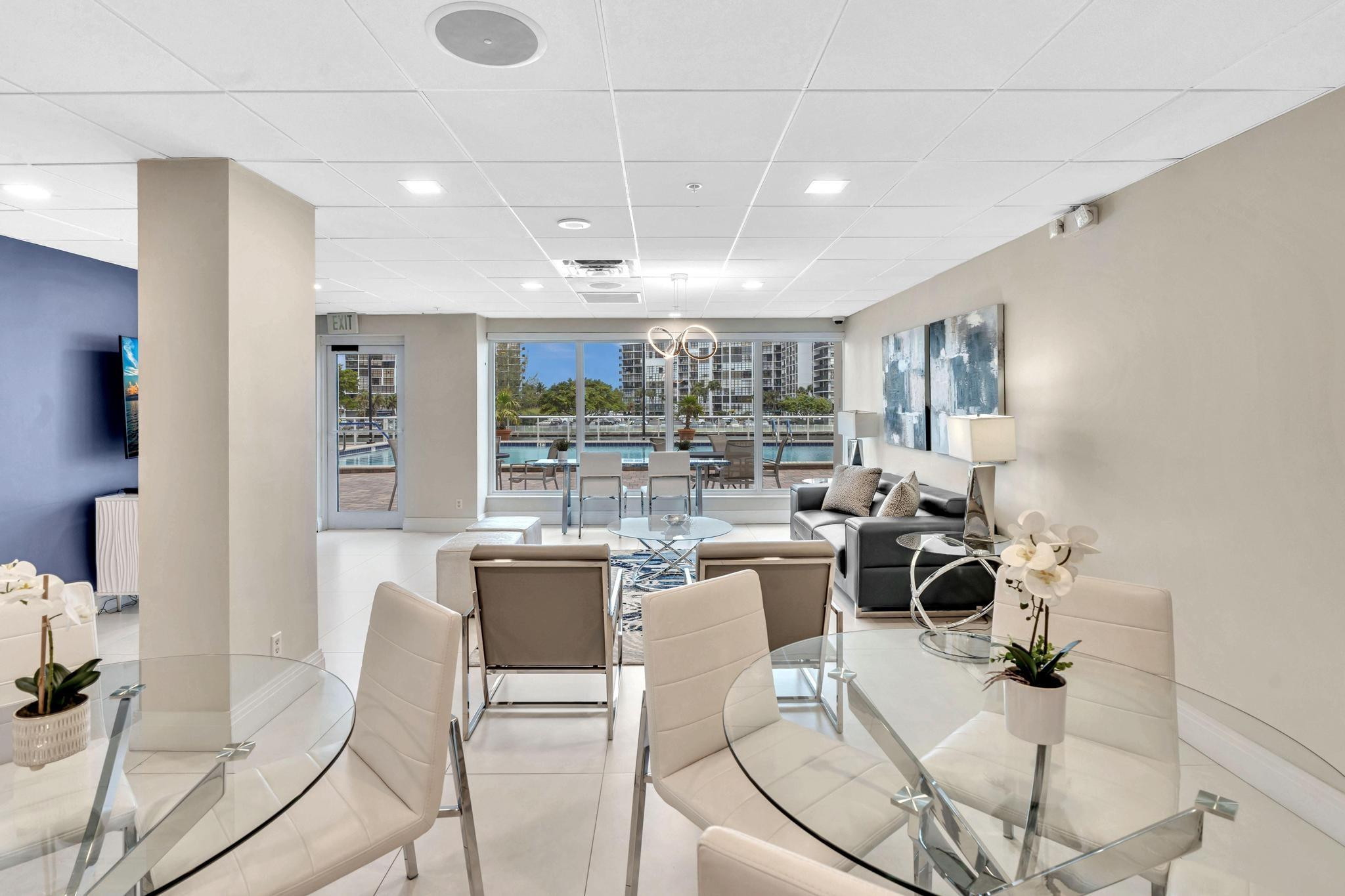3000 S Ocean #714 Hollywood, FL 33019