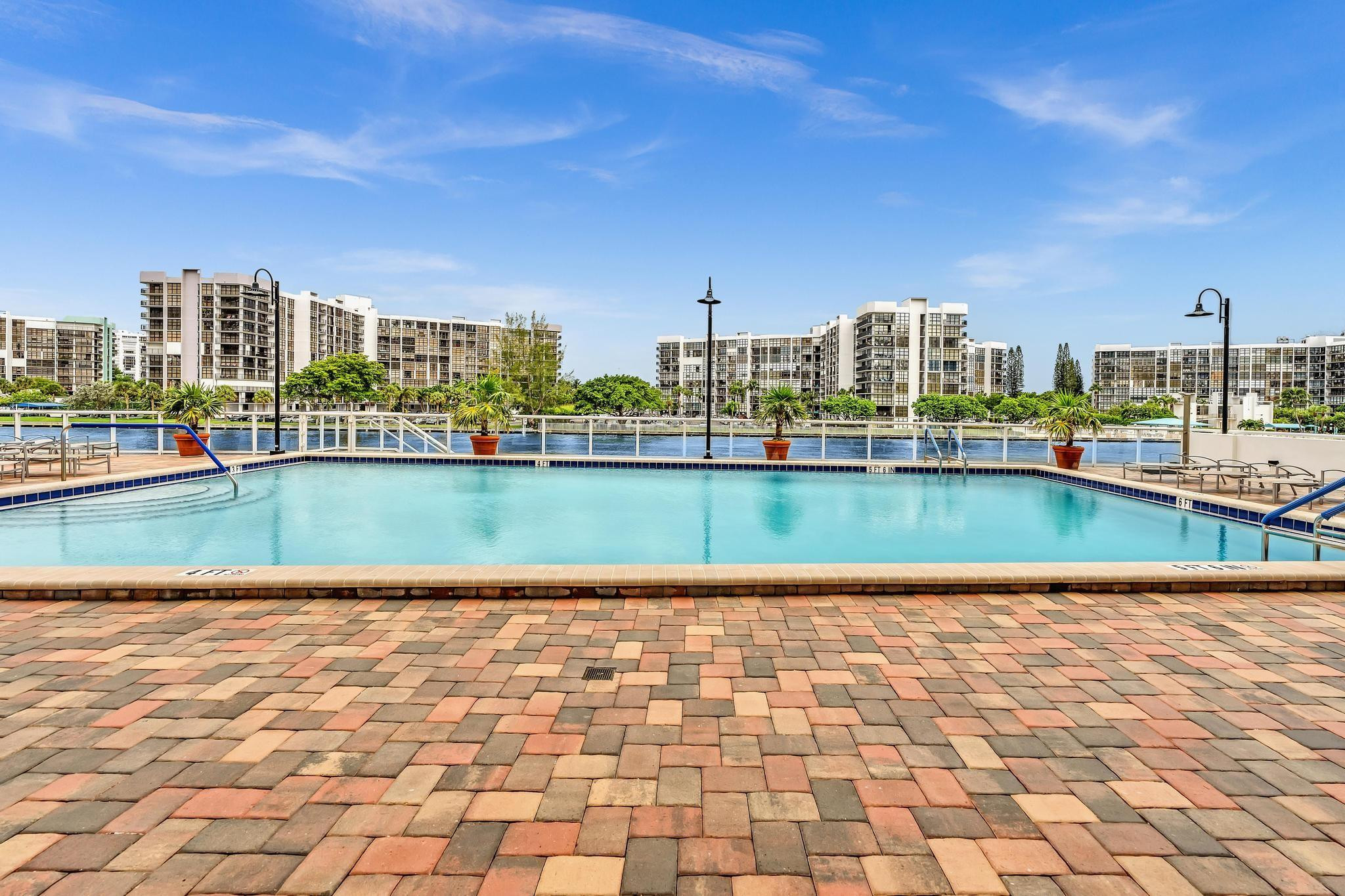 3000 S Ocean #714 Hollywood, FL 33019