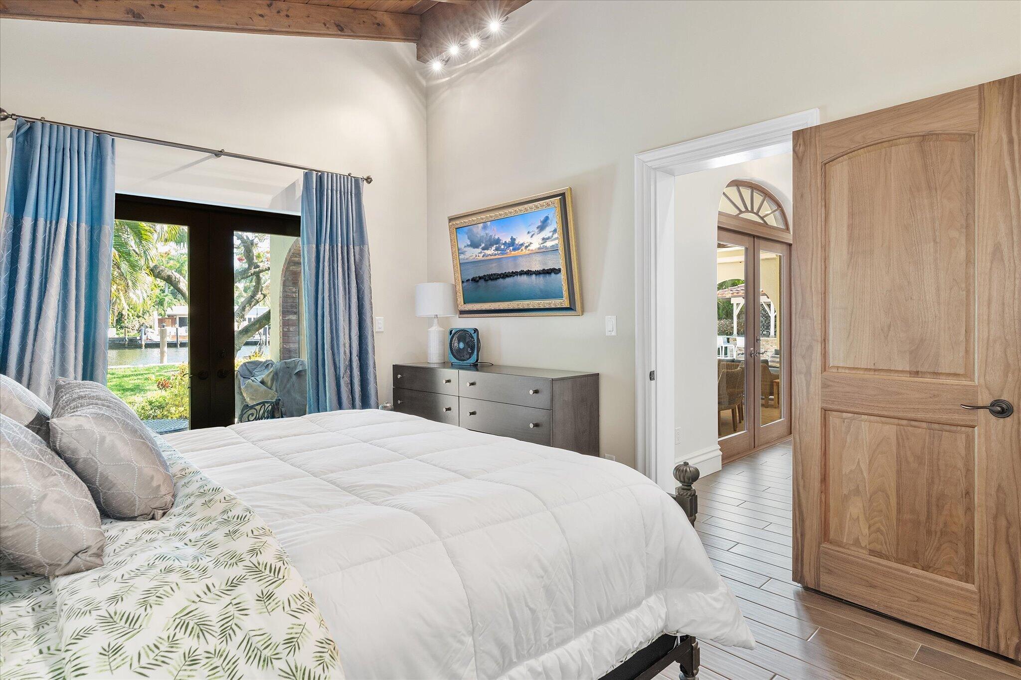 1001 Coconut #1001 Fort Lauderdale, FL 33315