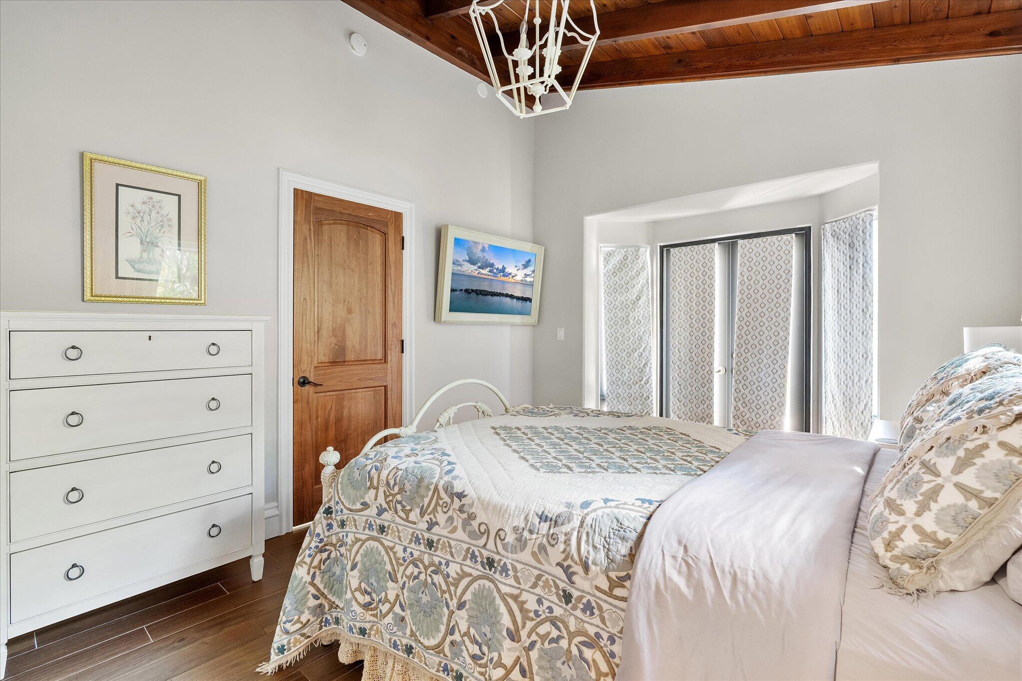 1001 Coconut #1001 Fort Lauderdale, FL 33315