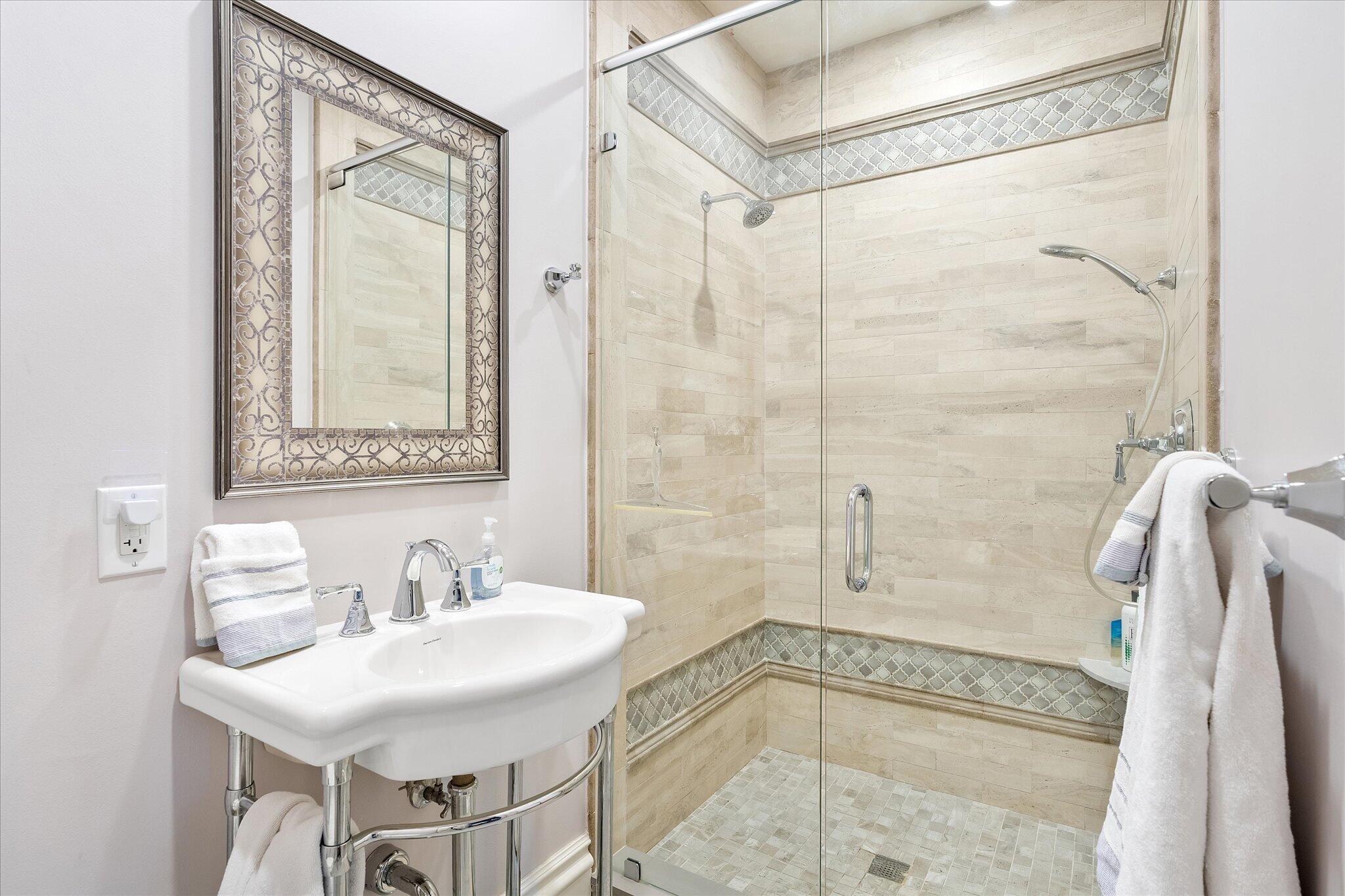 1001 Coconut #1001 Fort Lauderdale, FL 33315