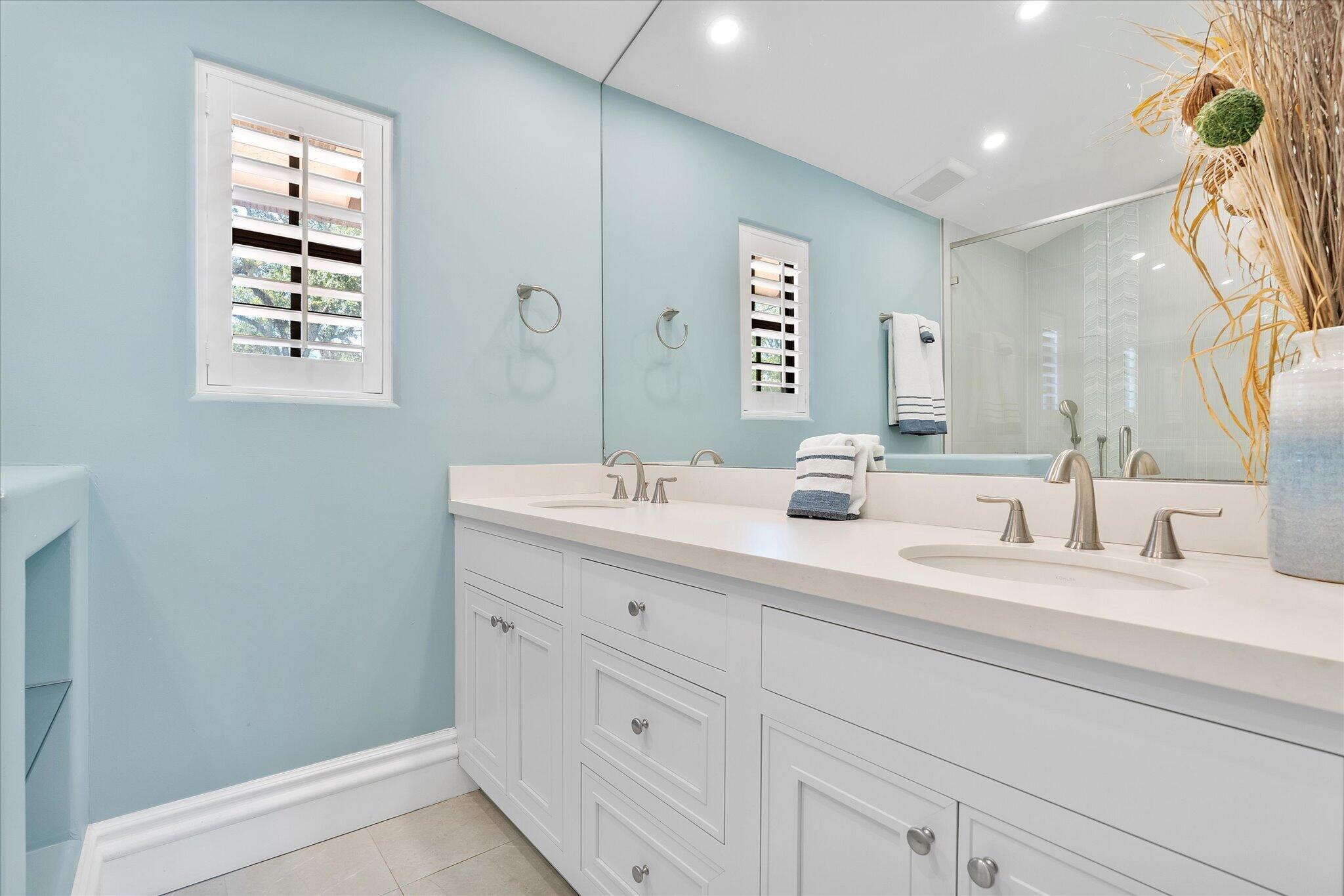 1001 Coconut #1001 Fort Lauderdale, FL 33315