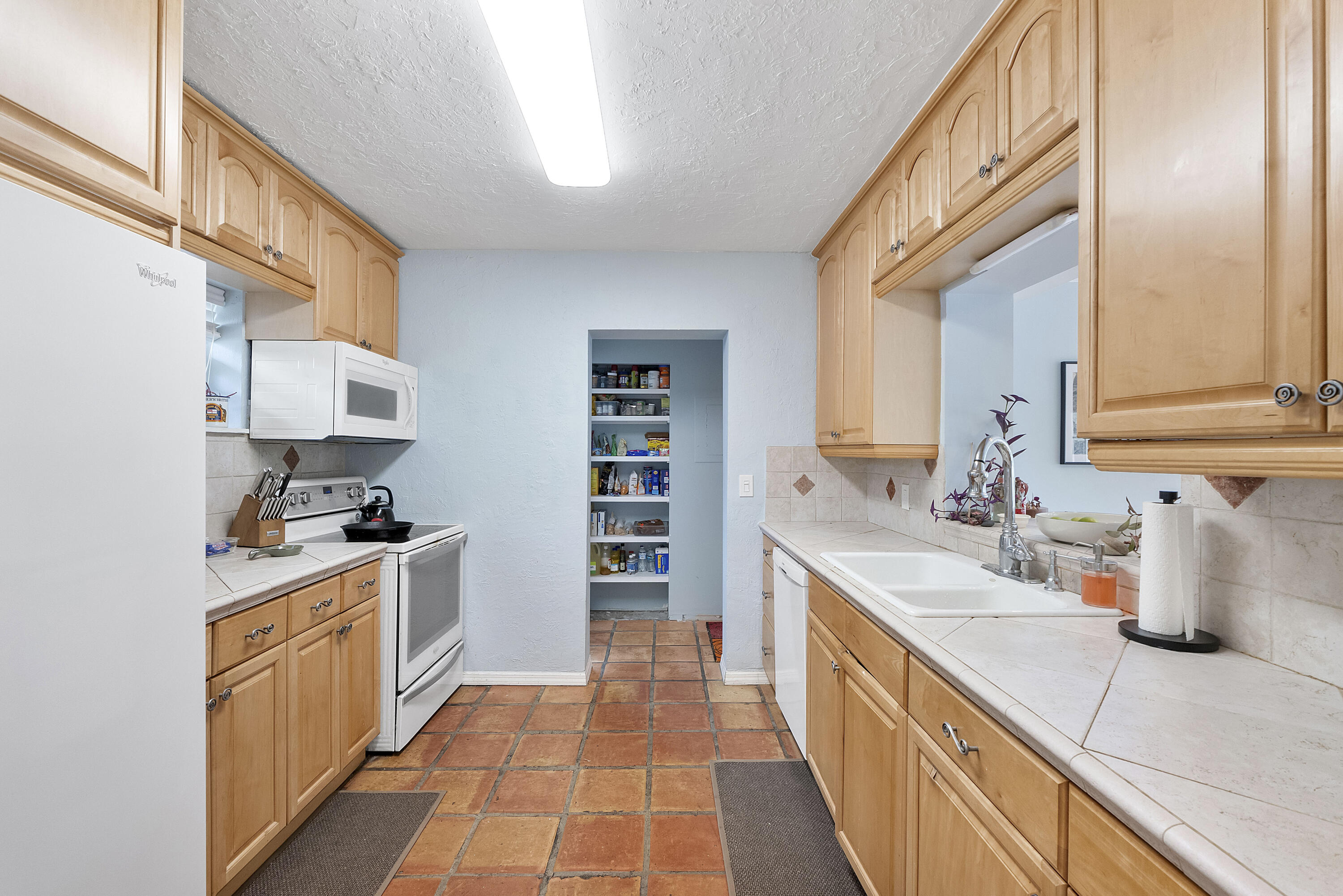 2501 NE 26th Fort Lauderdale, FL 33305