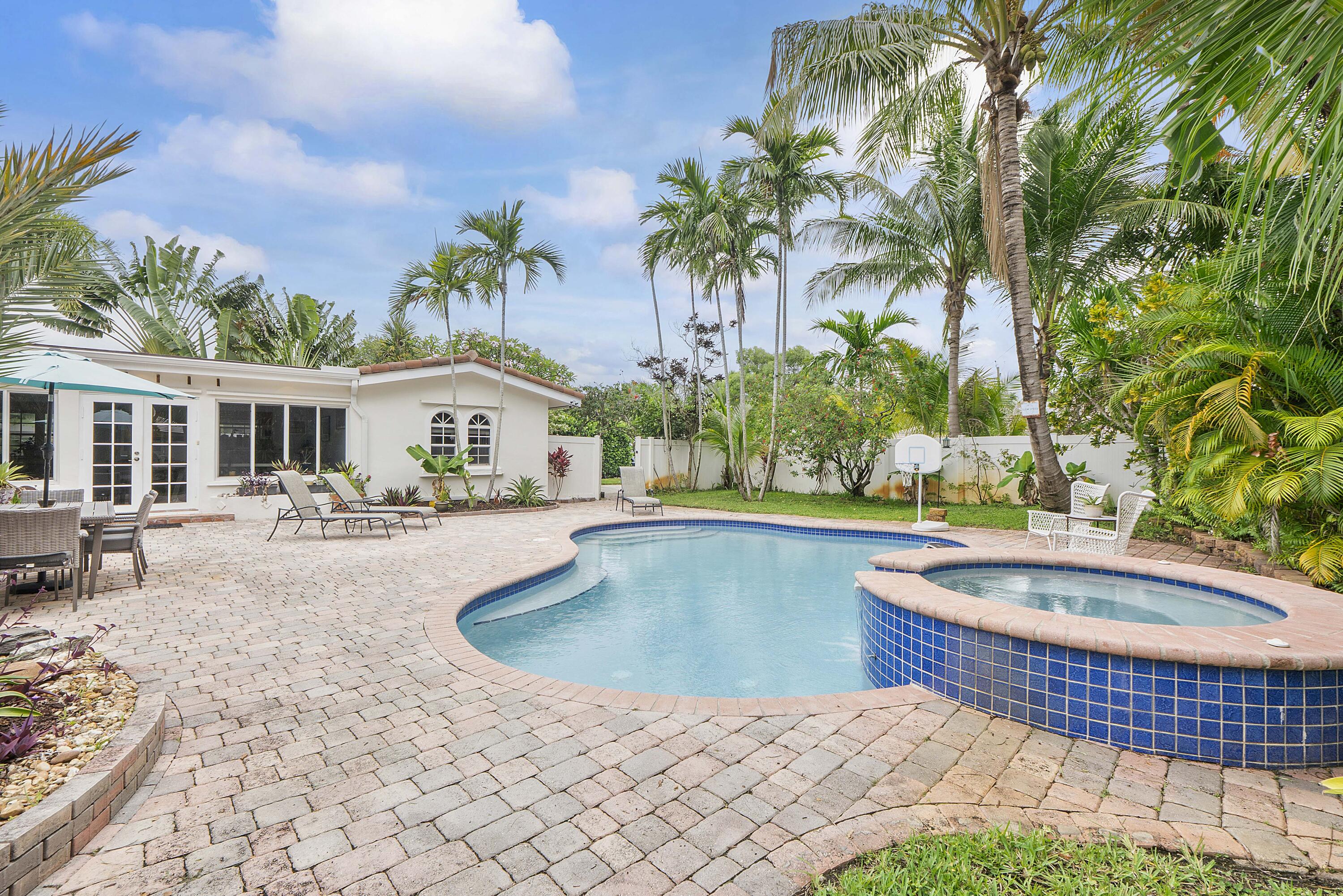2501 NE 26th Fort Lauderdale, FL 33305