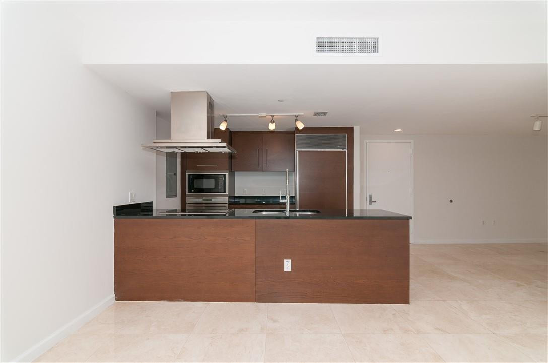 image Icon Brickell I11