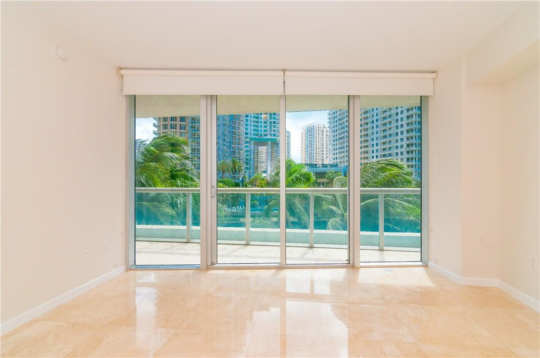 image Icon Brickell I18