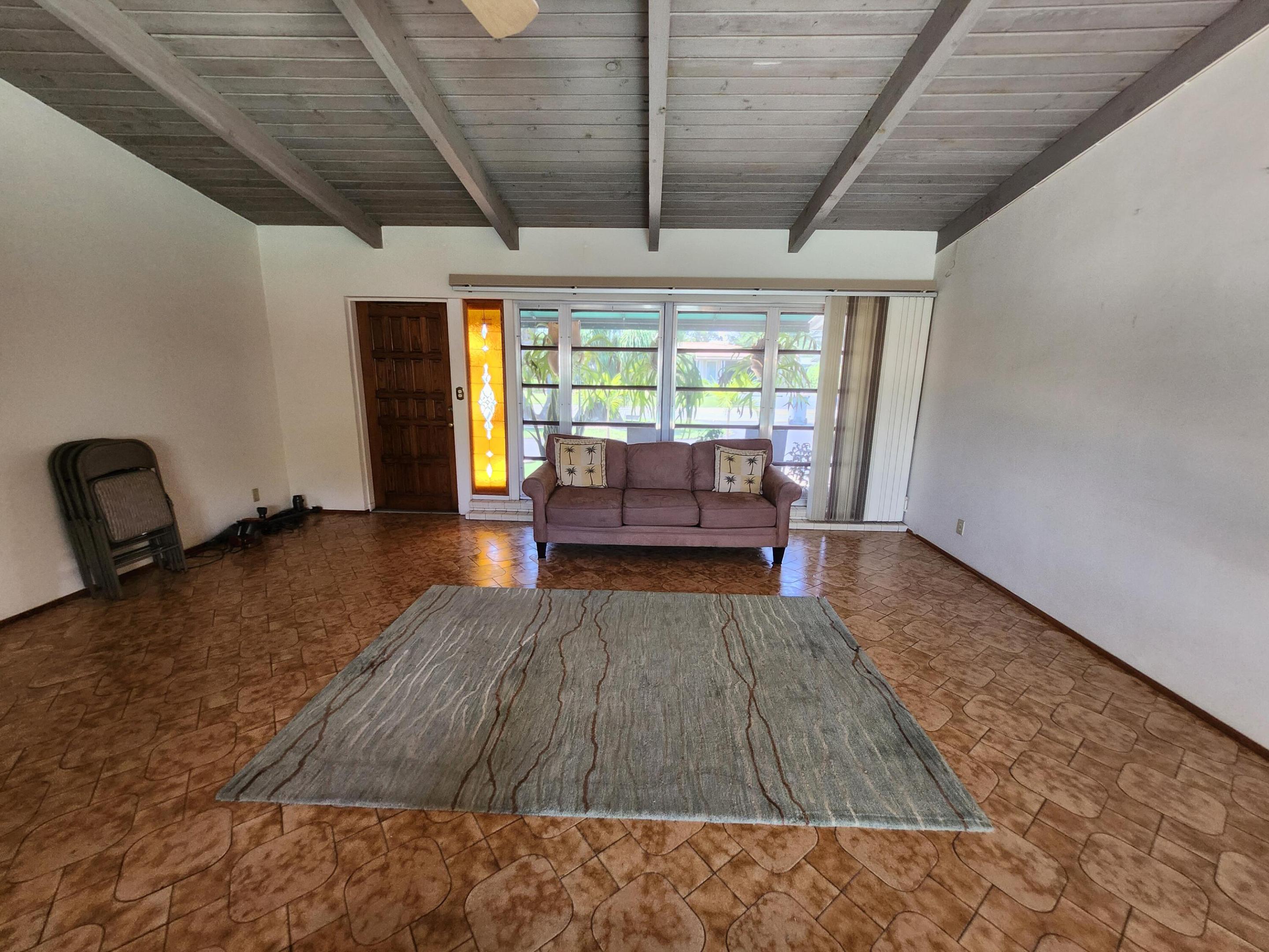 111 SE 7th Pompano Beach, FL 33060