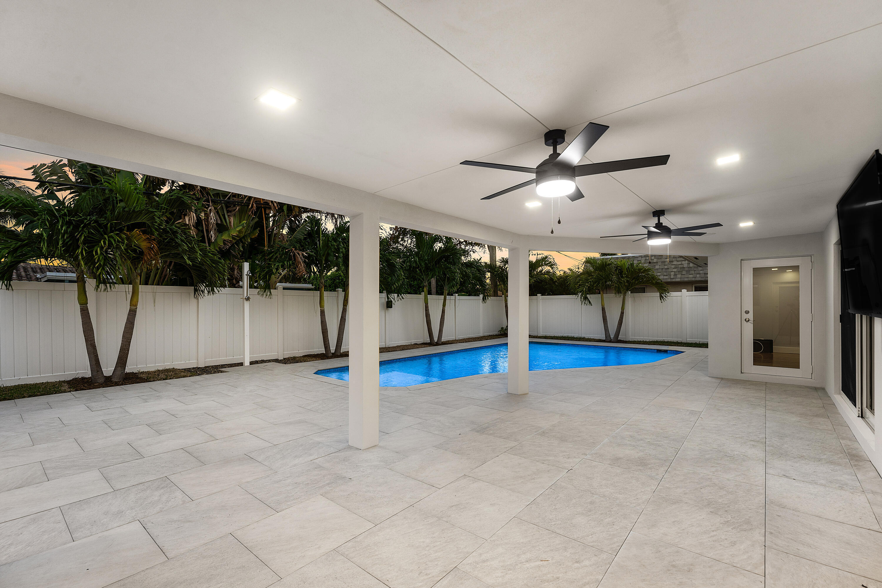 2846 NE 35th Lighthouse Point, FL 33064