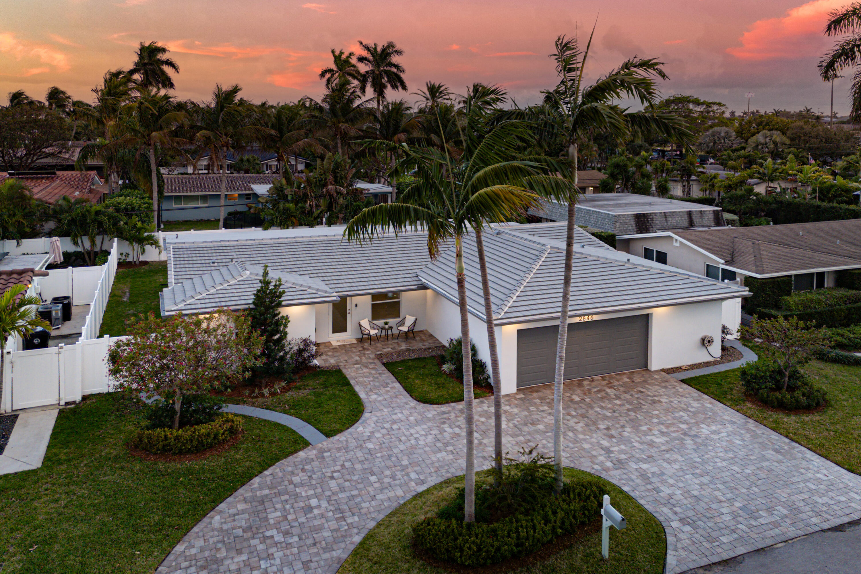 2846 NE 35th Lighthouse Point, FL 33064