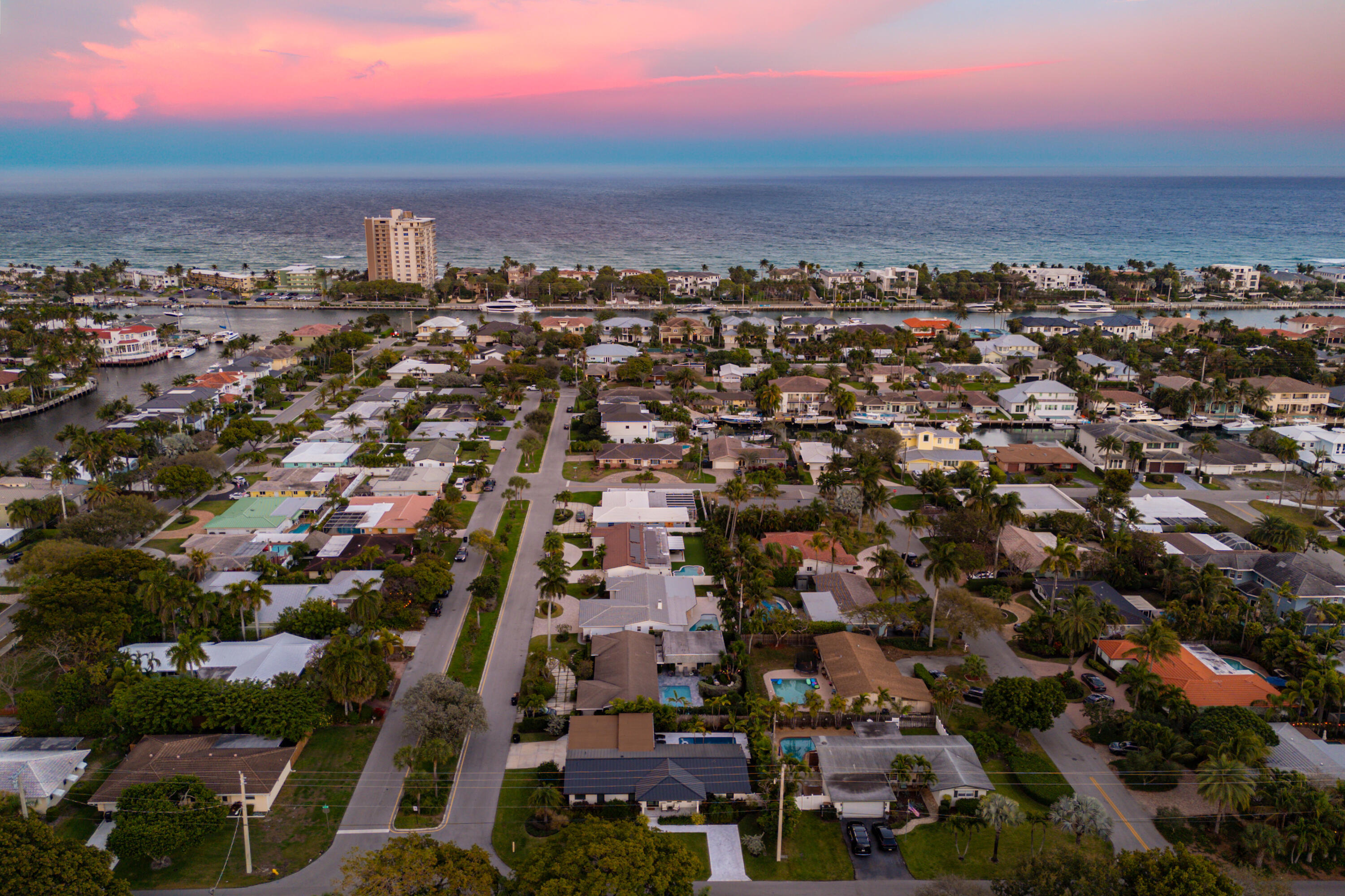 2846 NE 35th Lighthouse Point, FL 33064