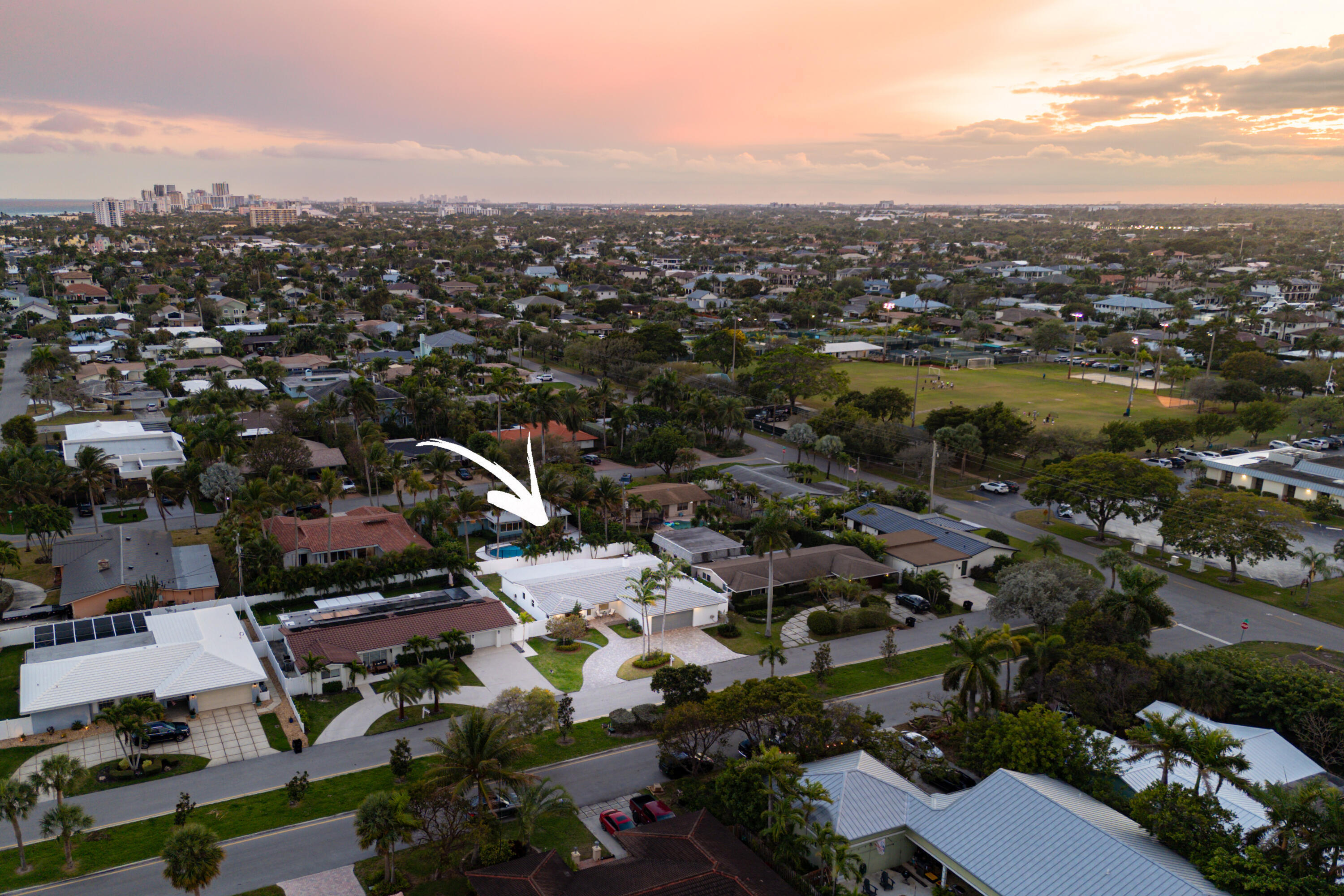 2846 NE 35th Lighthouse Point, FL 33064
