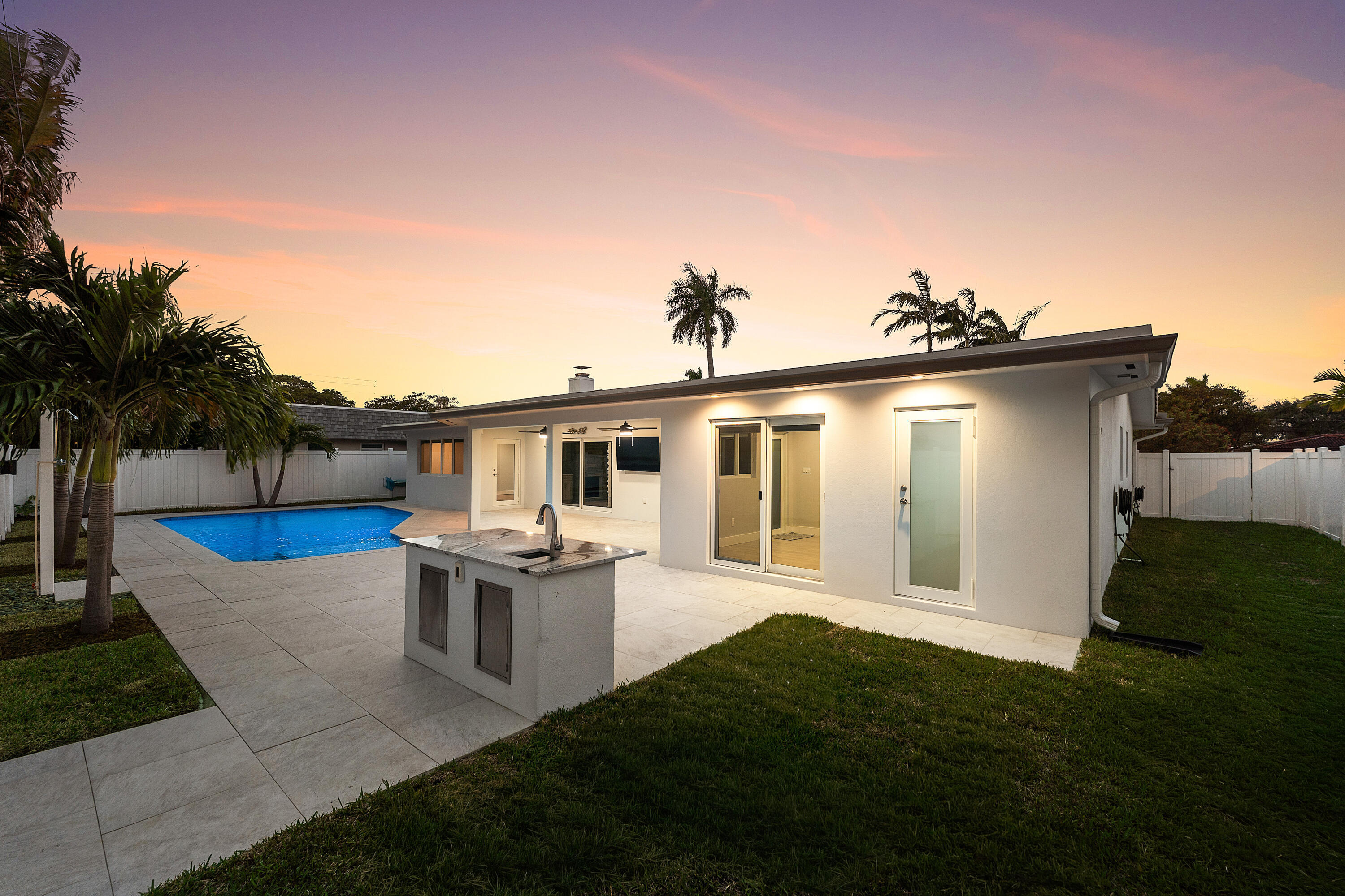 2846 NE 35th Lighthouse Point, FL 33064