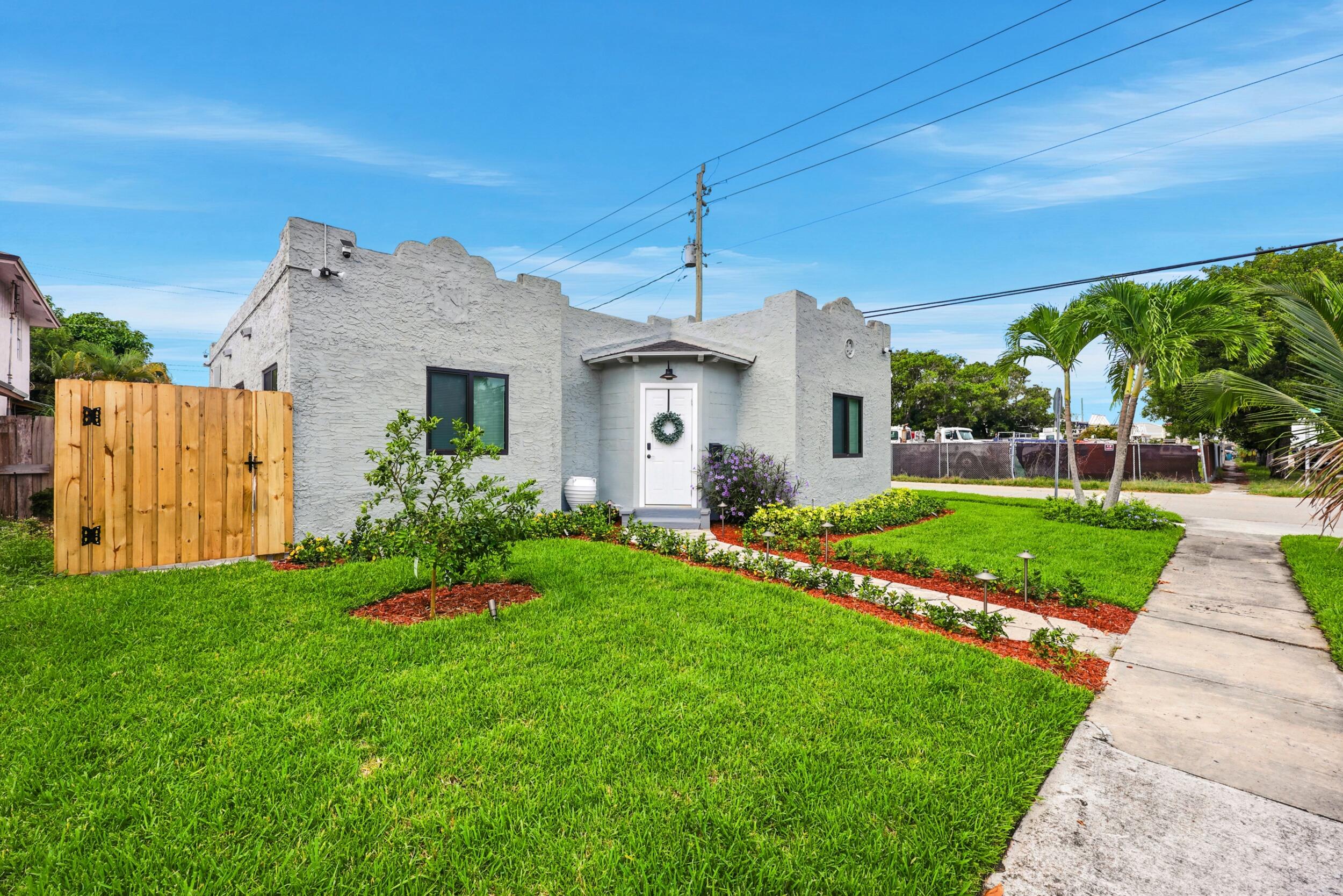 424 Putnam Rd