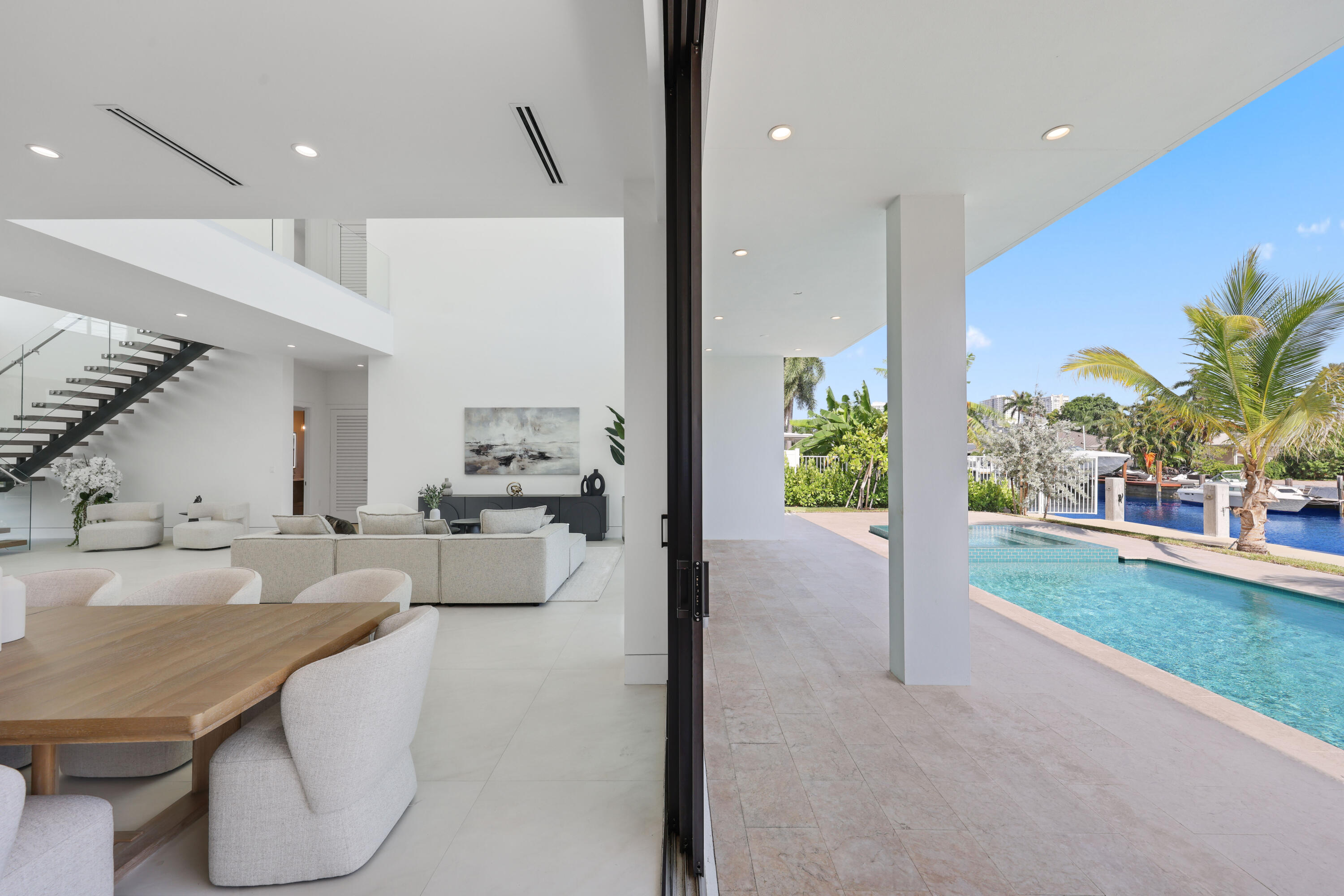 2612 NE 4th Pompano Beach, FL 33062