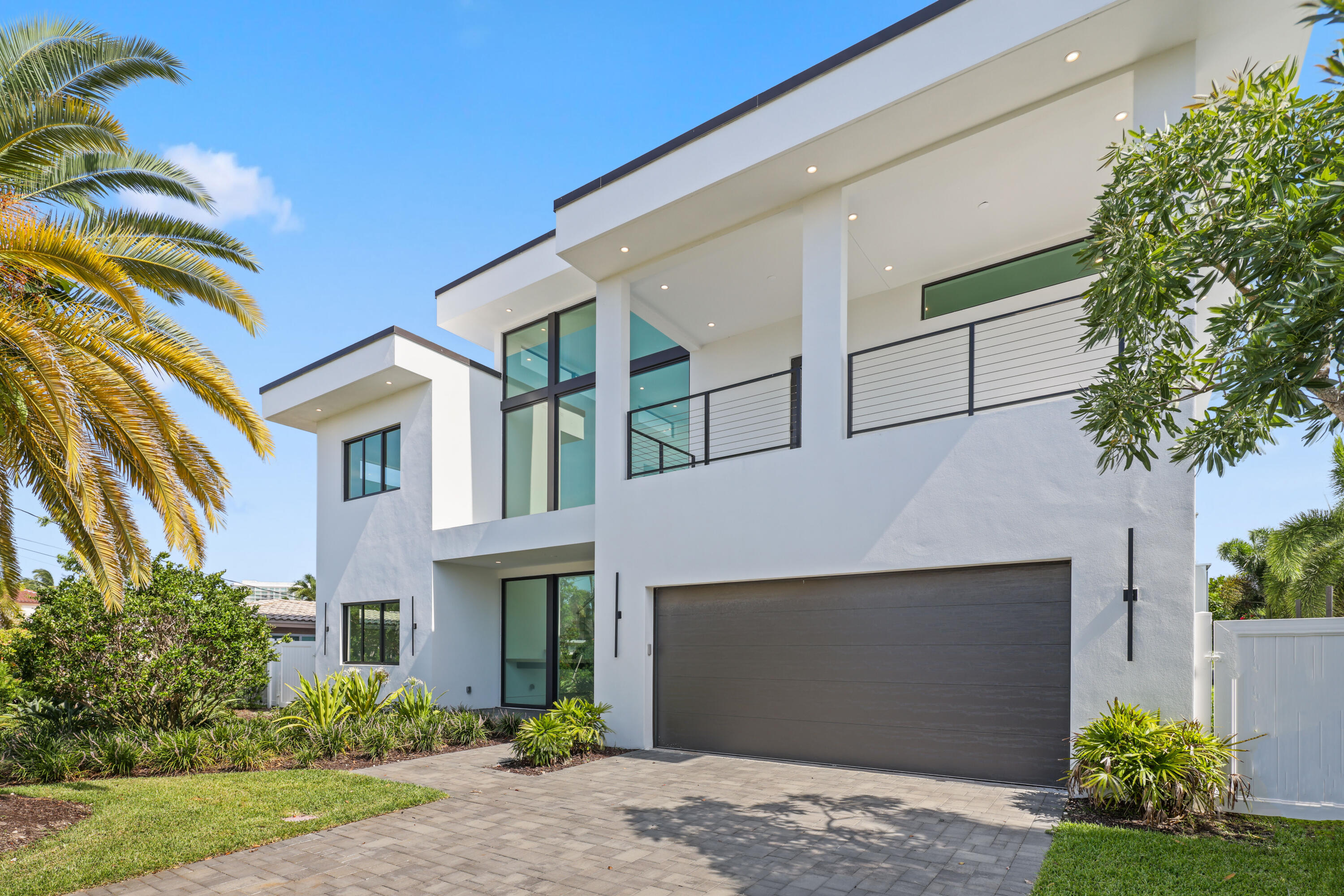 2612 NE 4th Pompano Beach, FL 33062
