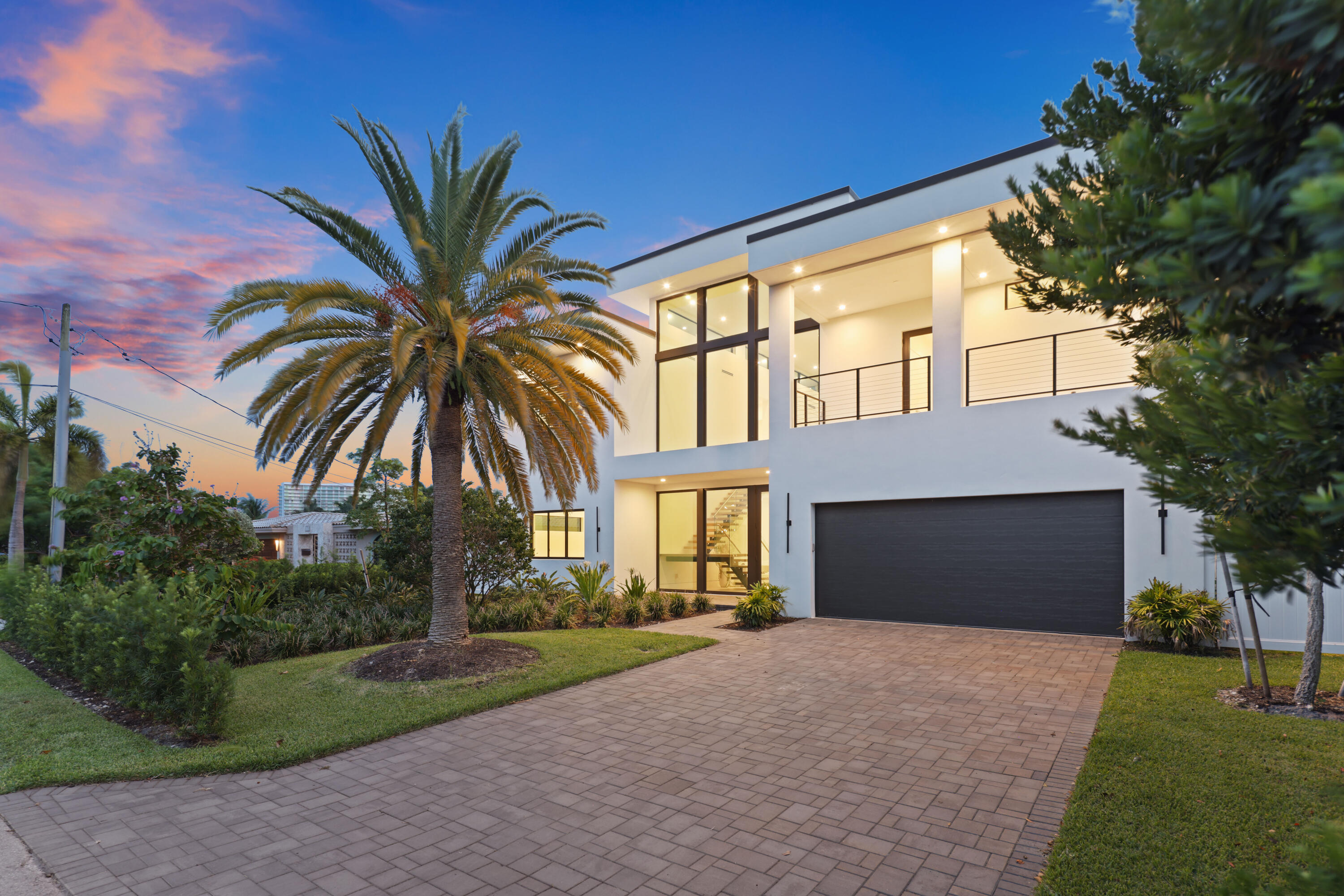 2612 NE 4th Pompano Beach, FL 33062