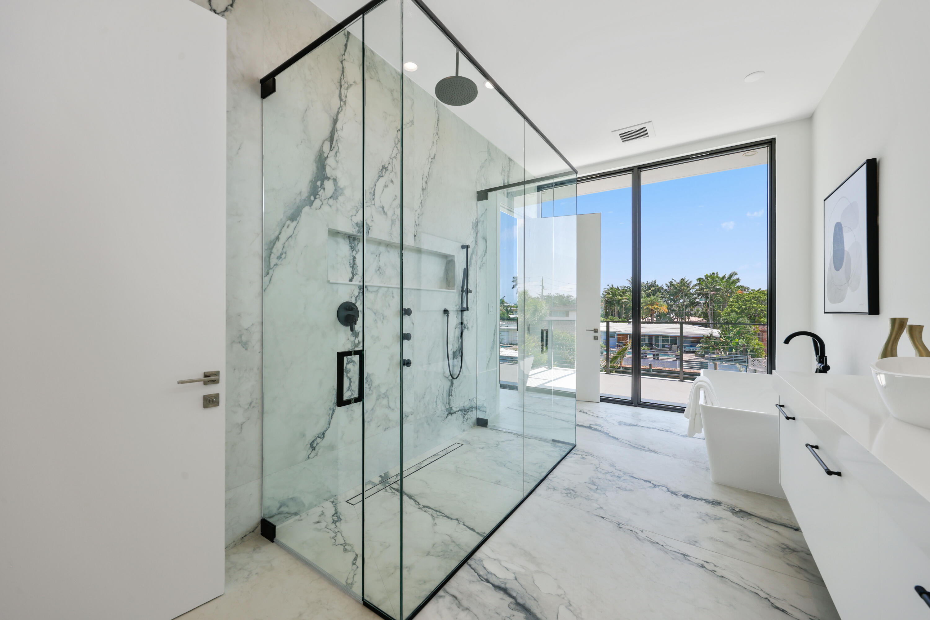 2612 NE 4th Pompano Beach, FL 33062