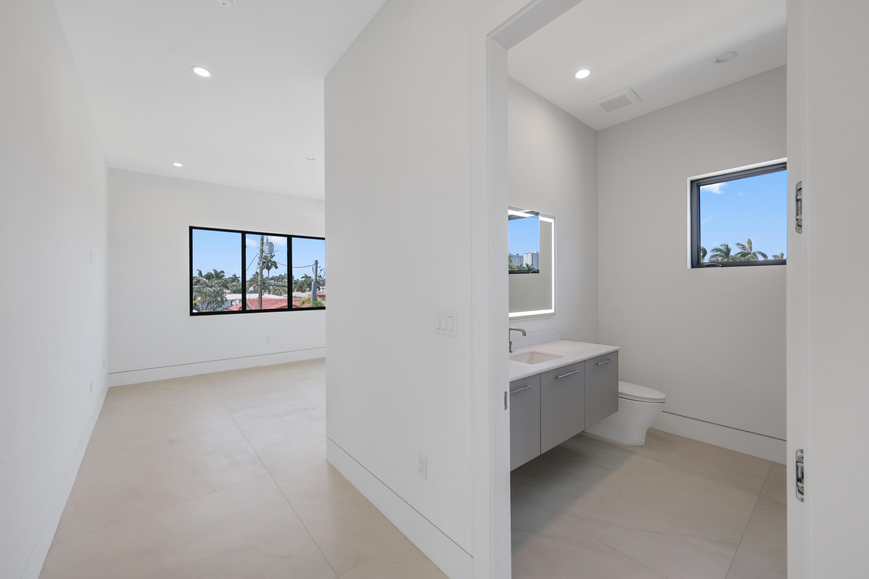 2612 NE 4th Pompano Beach, FL 33062