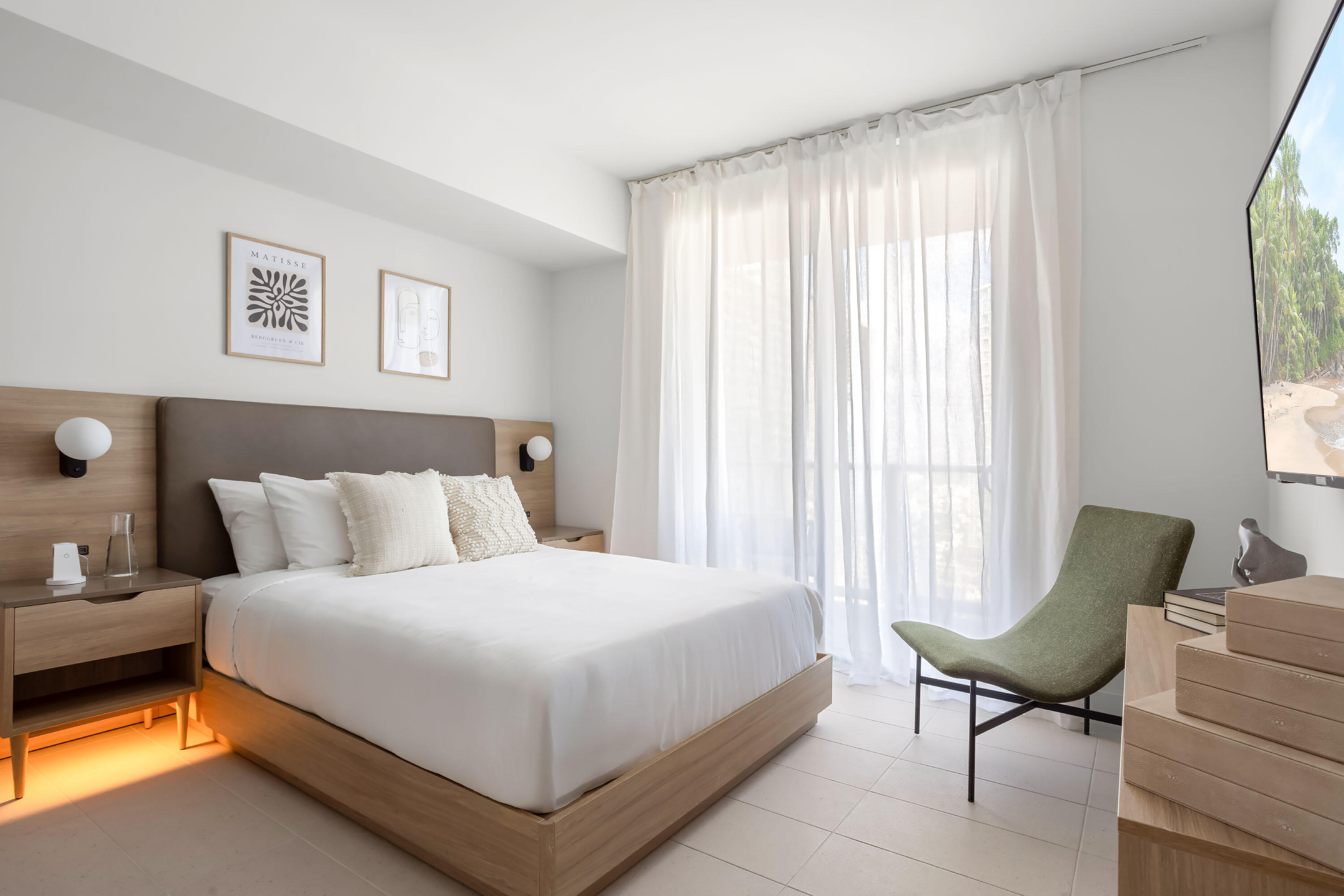 601 NE 1st Ave #3401 Miami, FL 33132