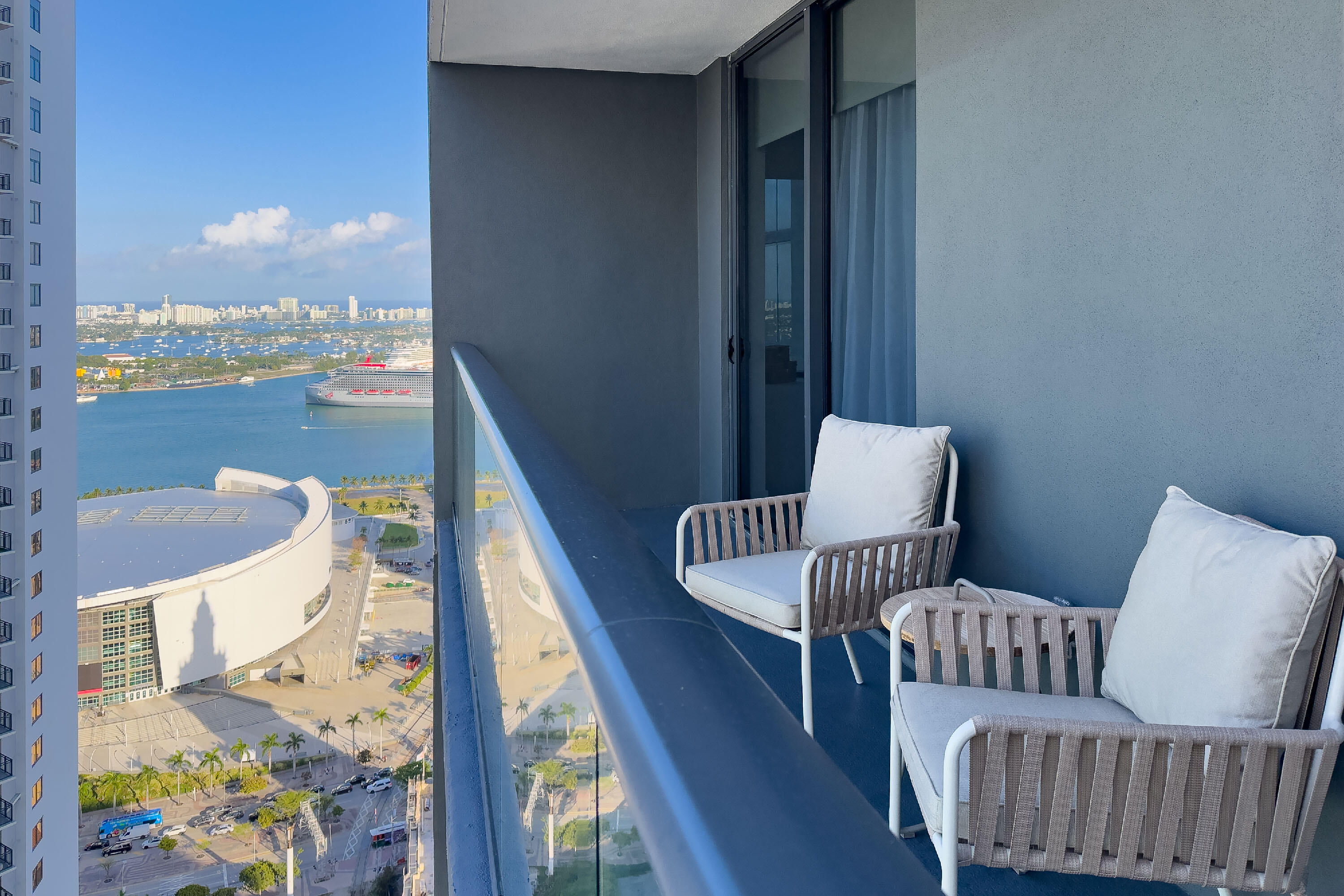601 NE 1st Ave #3401 Miami, FL 33132